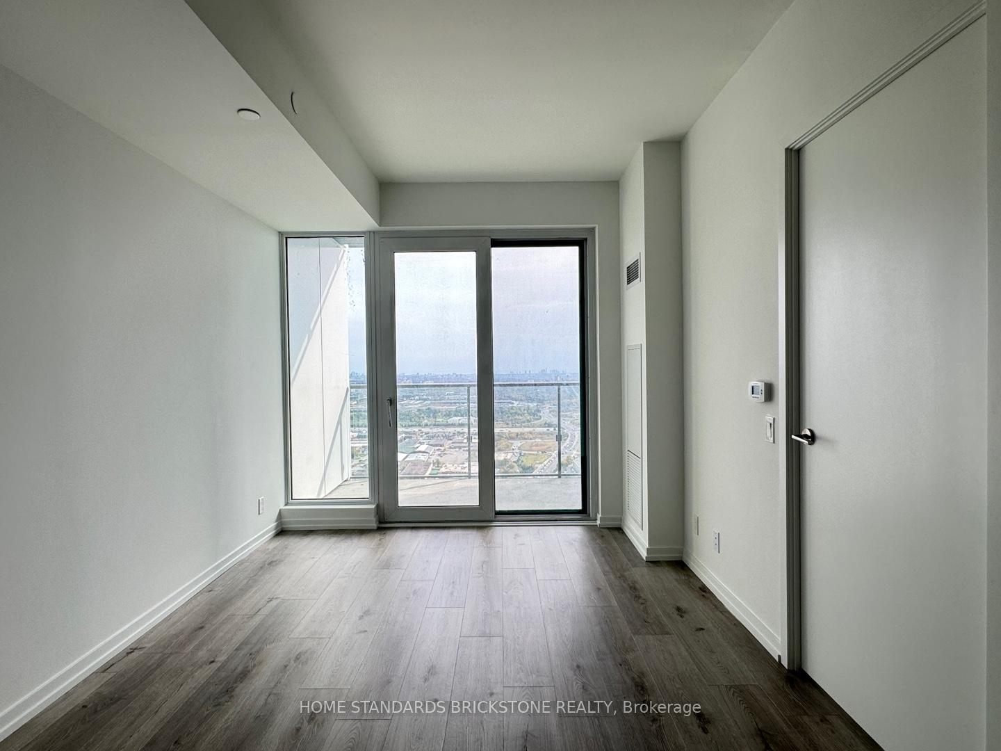 Photo 7 of Unit 5501, 7890 Jane Street, Vaughan, Vaughan Corporate Centre — HOMEH