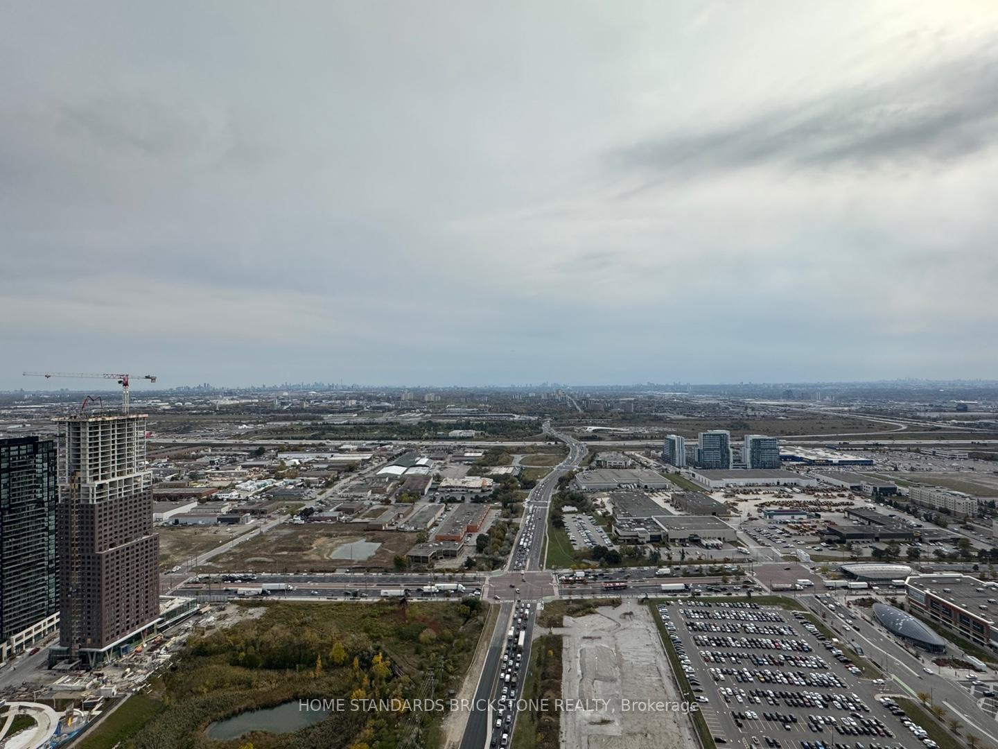 Photo 12 of Unit 5501, 7890 Jane Street, Vaughan, Vaughan Corporate Centre — HOMEH