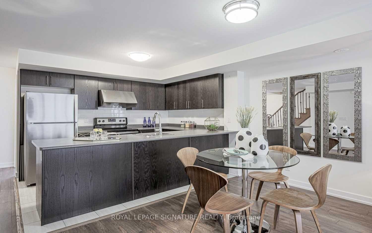 Photo 8 of Unit 1110, 65 Lindcrest Manor, Markham, Cornell — HOMEH