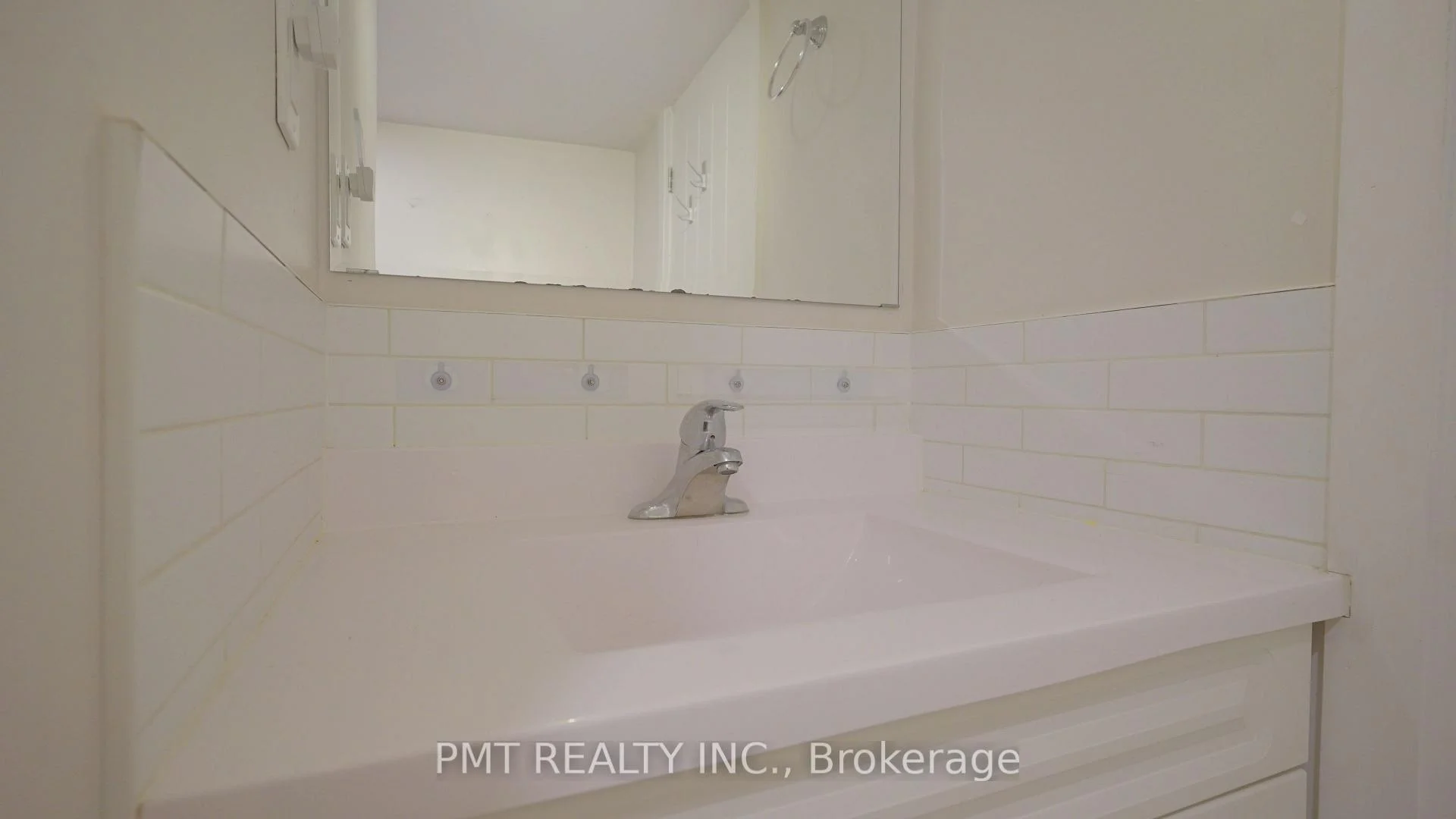 Photo 33 of Unit Bsmt, 232 Laughton Avenue, Toronto, Weston-Pellam Park — HOMEH