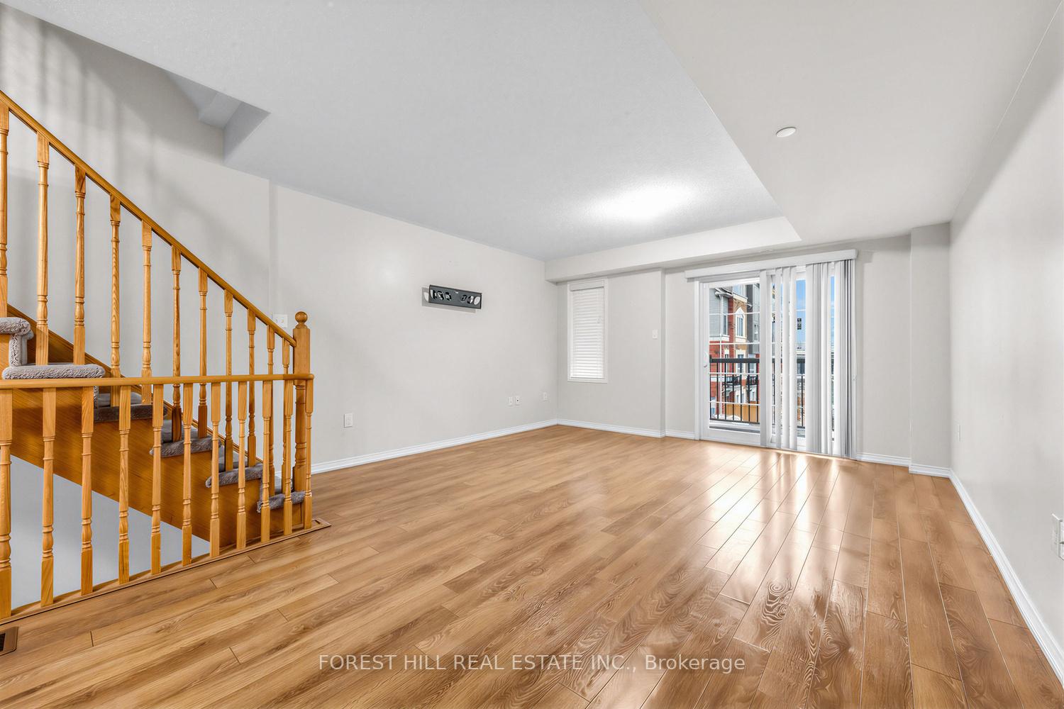 Photo 2 of 2516 Rosedrop Path, Oshawa, Windfields — HOMEH