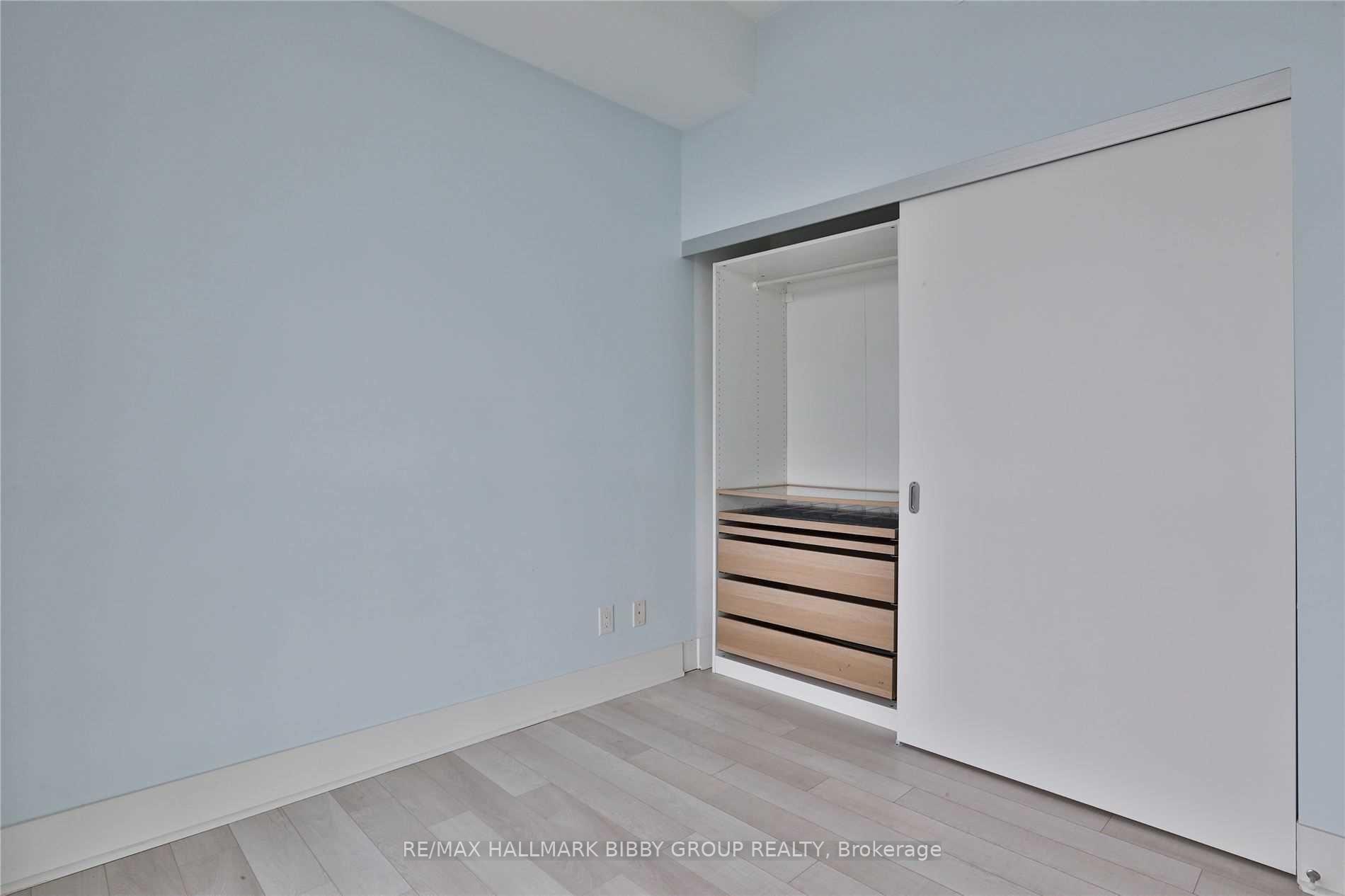 Photo 15 of Unit 2102, 32 Davenport Road, Toronto, The Annex — HOMEH