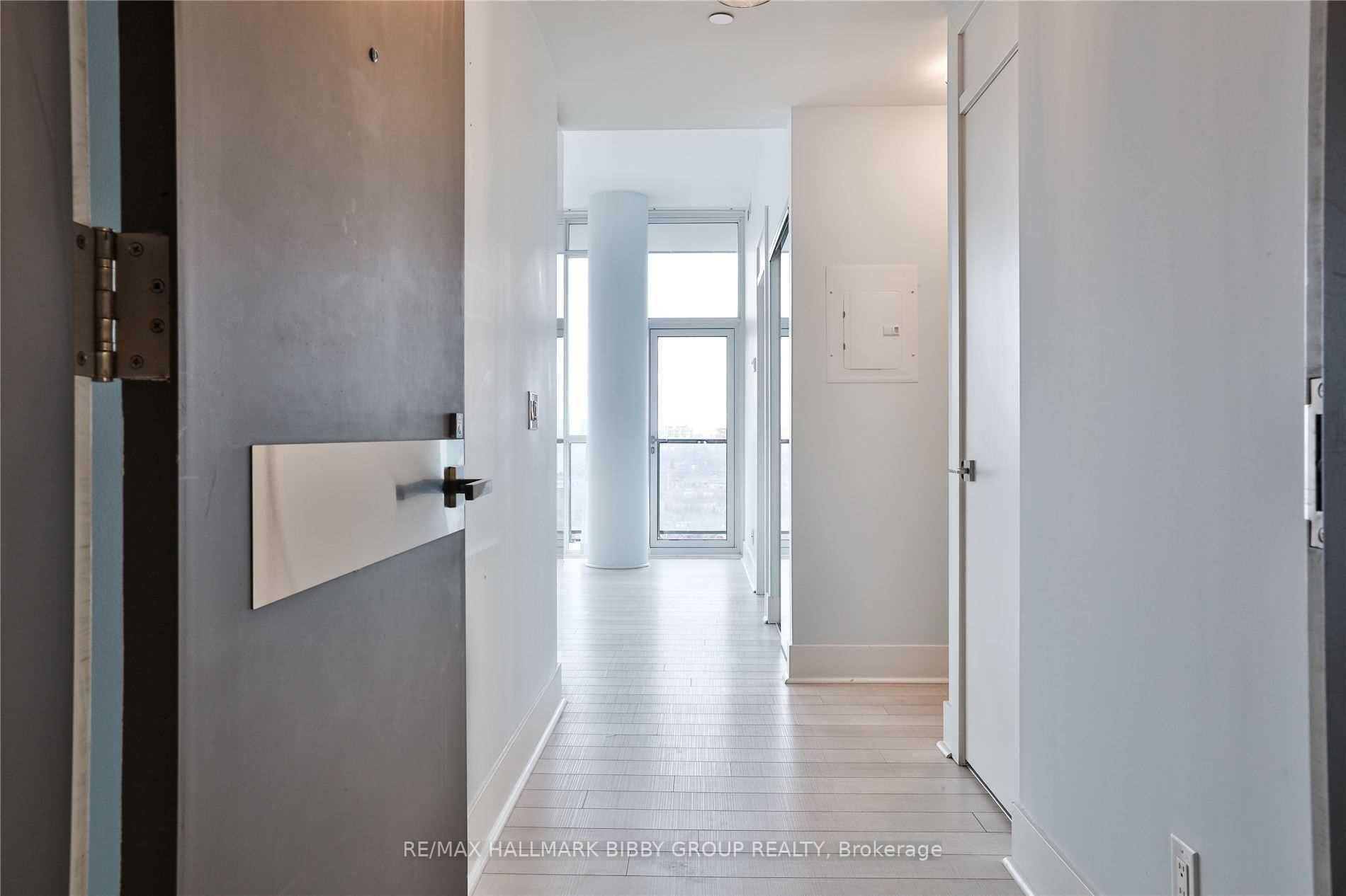 Photo 17 of Unit 2102, 32 Davenport Road, Toronto, The Annex — HOMEH