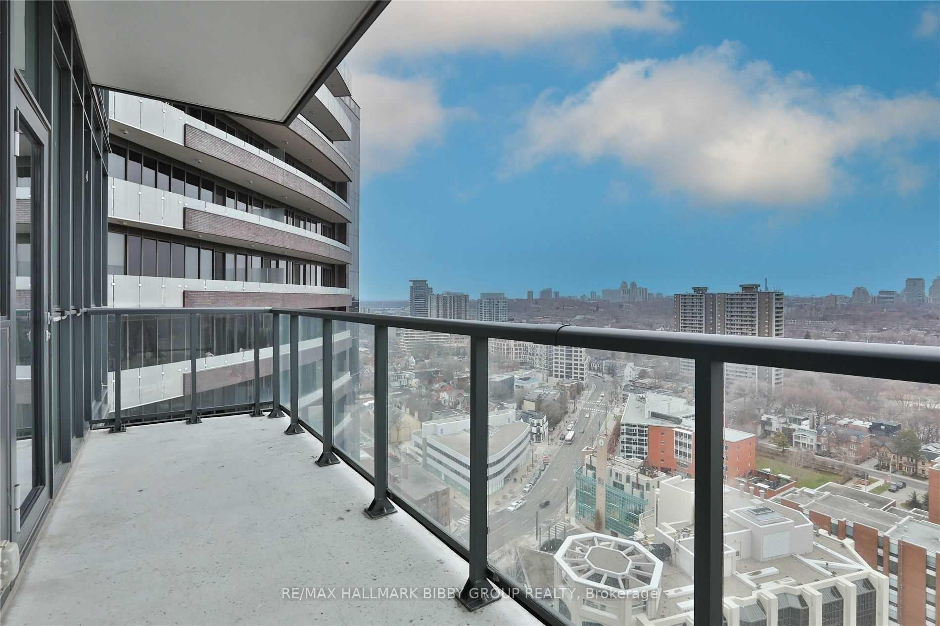 Photo 22 of Unit 2102, 32 Davenport Road, Toronto, The Annex — HOMEH