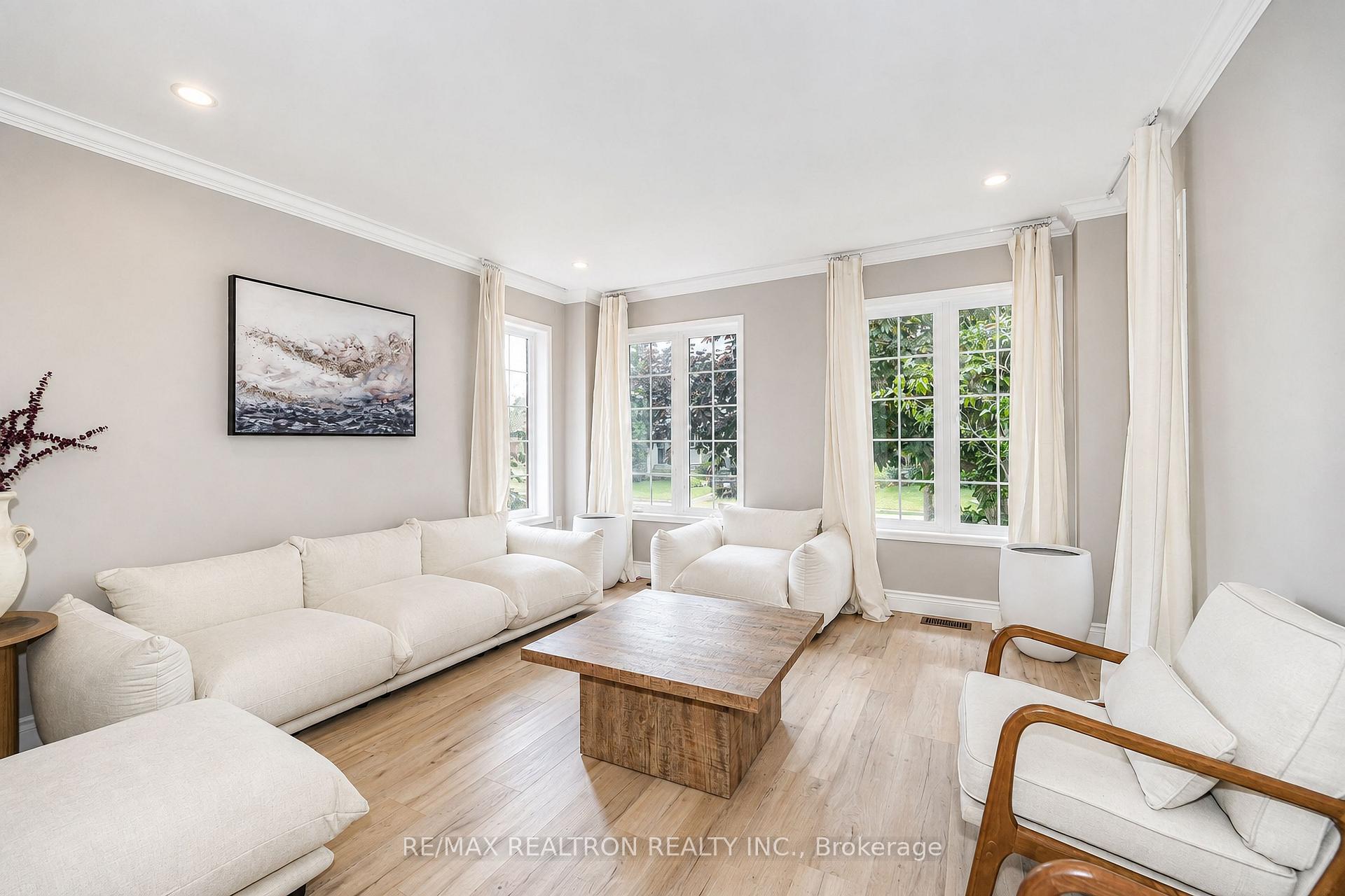 Photo 7 of 96 Hoile Drive, Ajax, South East — HOMEH