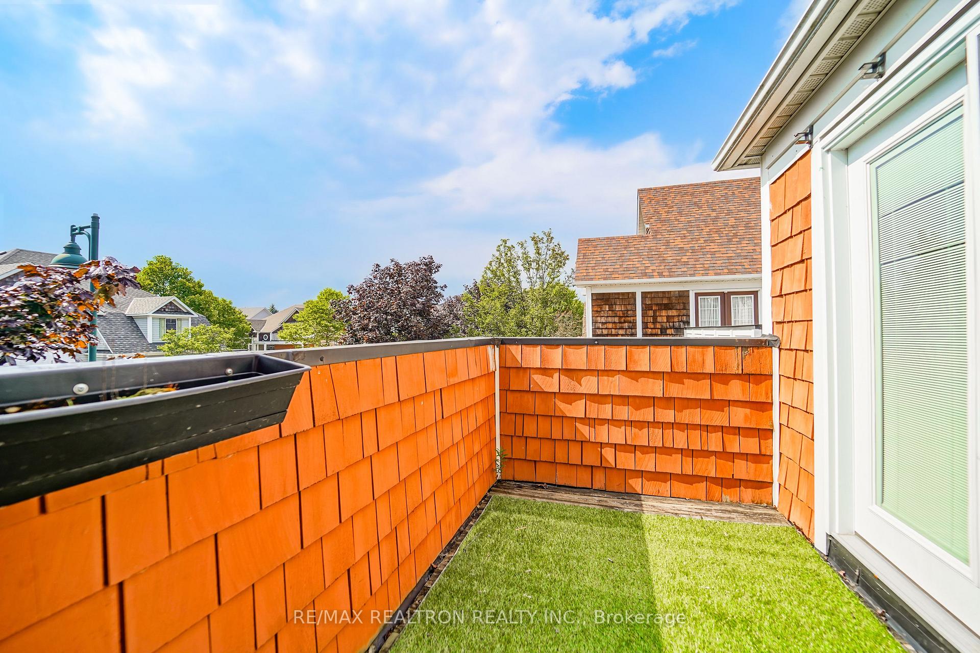 Photo 38 of 96 Hoile Drive, Ajax, South East — HOMEH