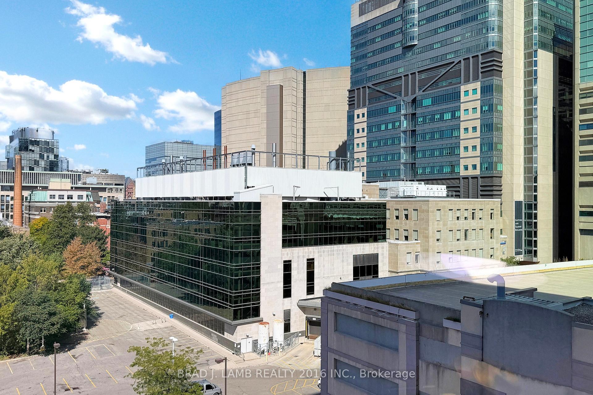 Photo 32 of Unit 705, 195 McCaul Street, Toronto, Kensington-Chinatown — HOMEH