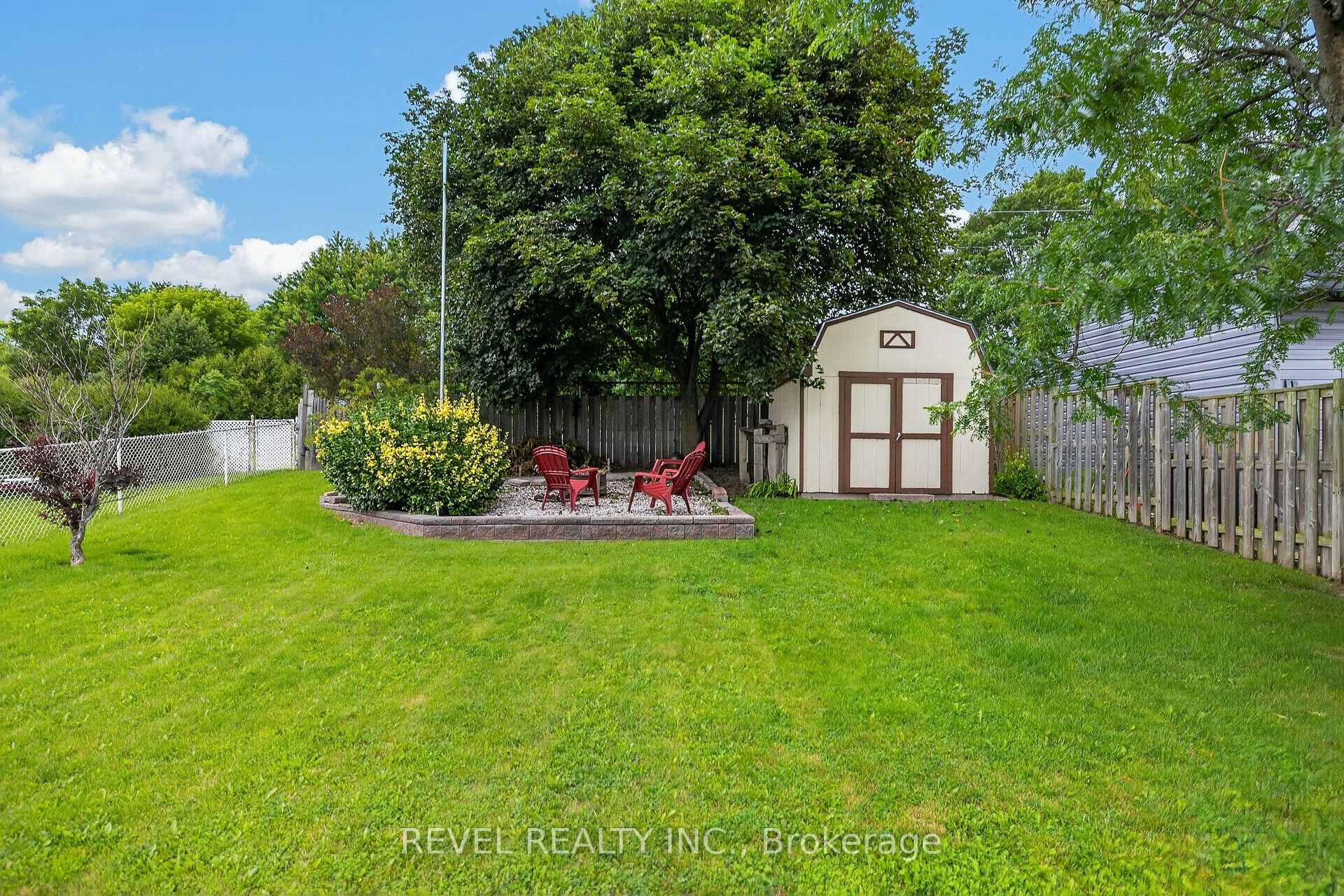Photo 28 of 194 Hahn Avenue, Cambridge, Silver Heights — HOMEH