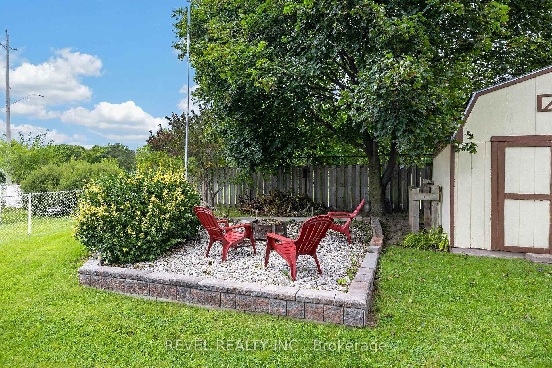 Photo 29 of 194 Hahn Avenue, Cambridge, Silver Heights — HOMEH