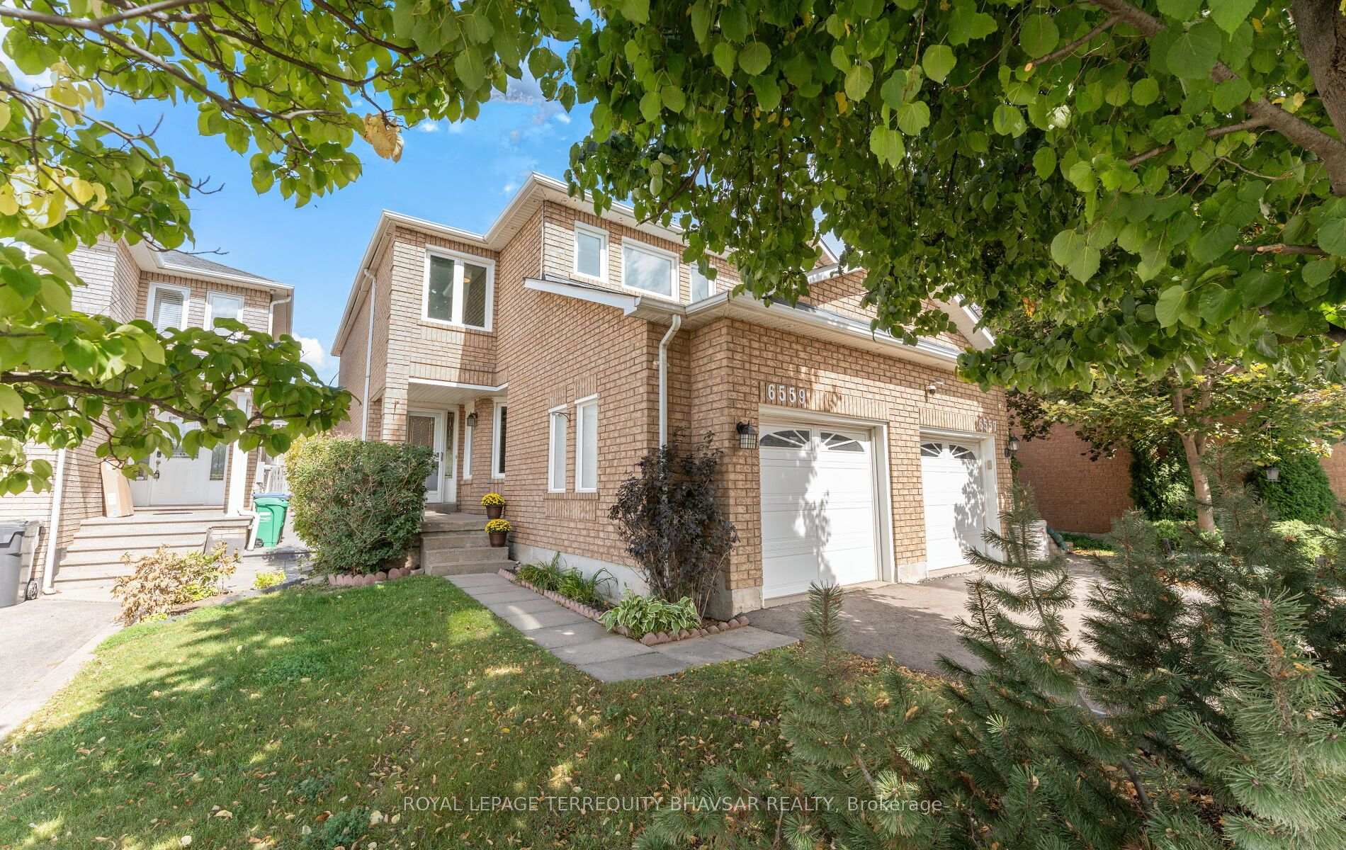 Front of 6559 Sapling Trail