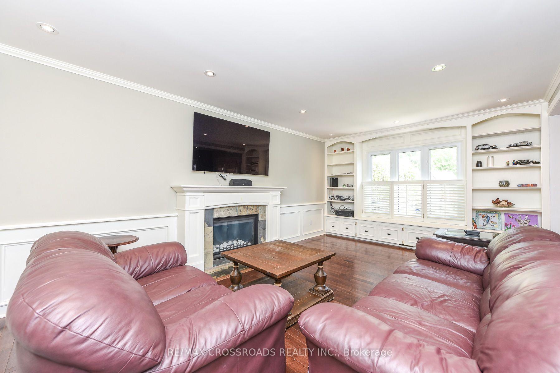 Photo 16 of 1171 Fairmeadow Trail, Oakville, Glen Abbey — HOMEH