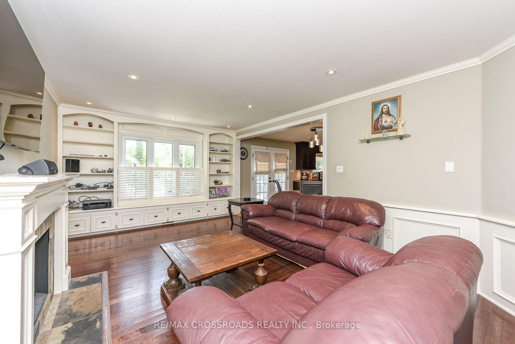 Photo 17 of 1171 Fairmeadow Trail, Oakville, Glen Abbey — HOMEH