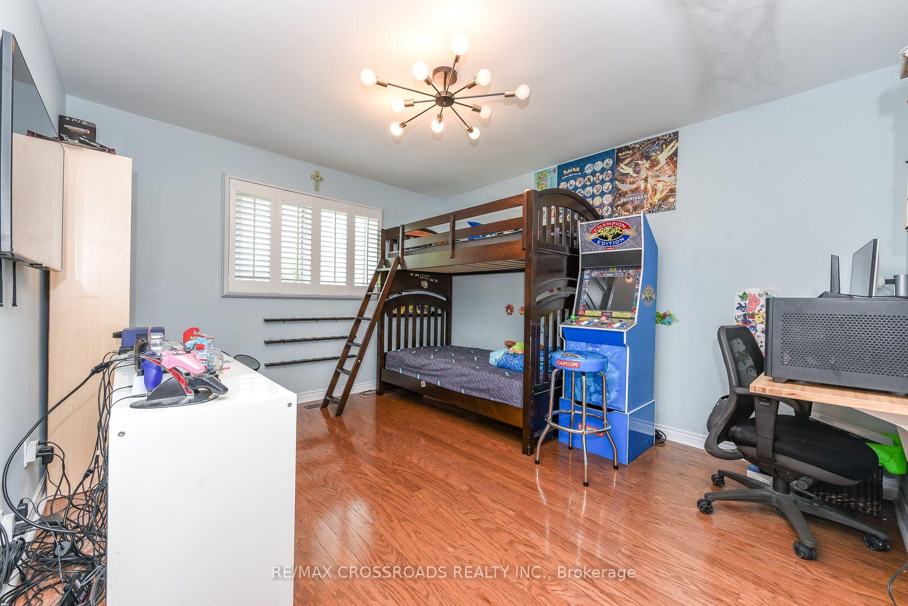 Photo 24 of 1171 Fairmeadow Trail, Oakville, Glen Abbey — HOMEH