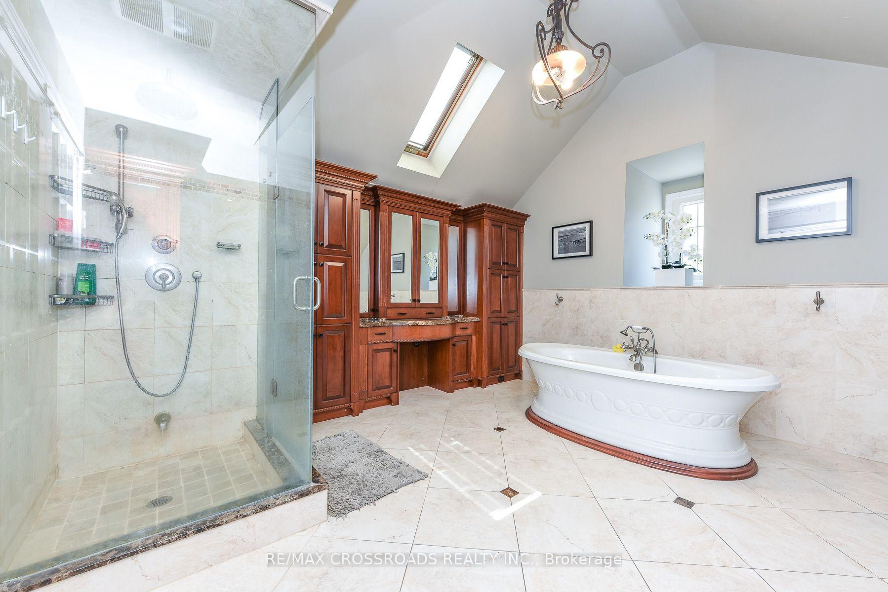 Photo 32 of 1171 Fairmeadow Trail, Oakville, Glen Abbey — HOMEH