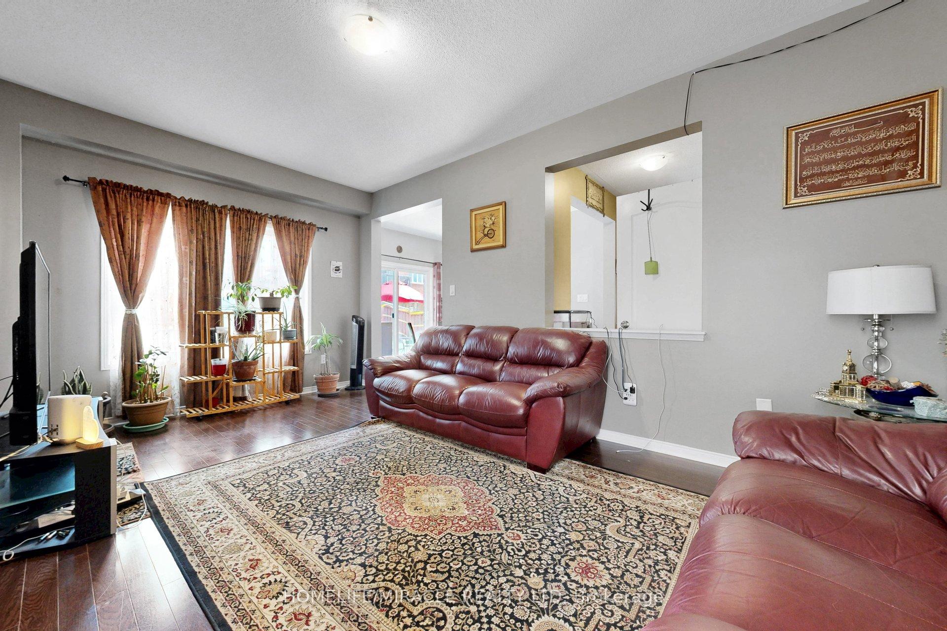 Photo 22 of 2003 Queensbury Drive, Oshawa, Taunton — HOMEH
