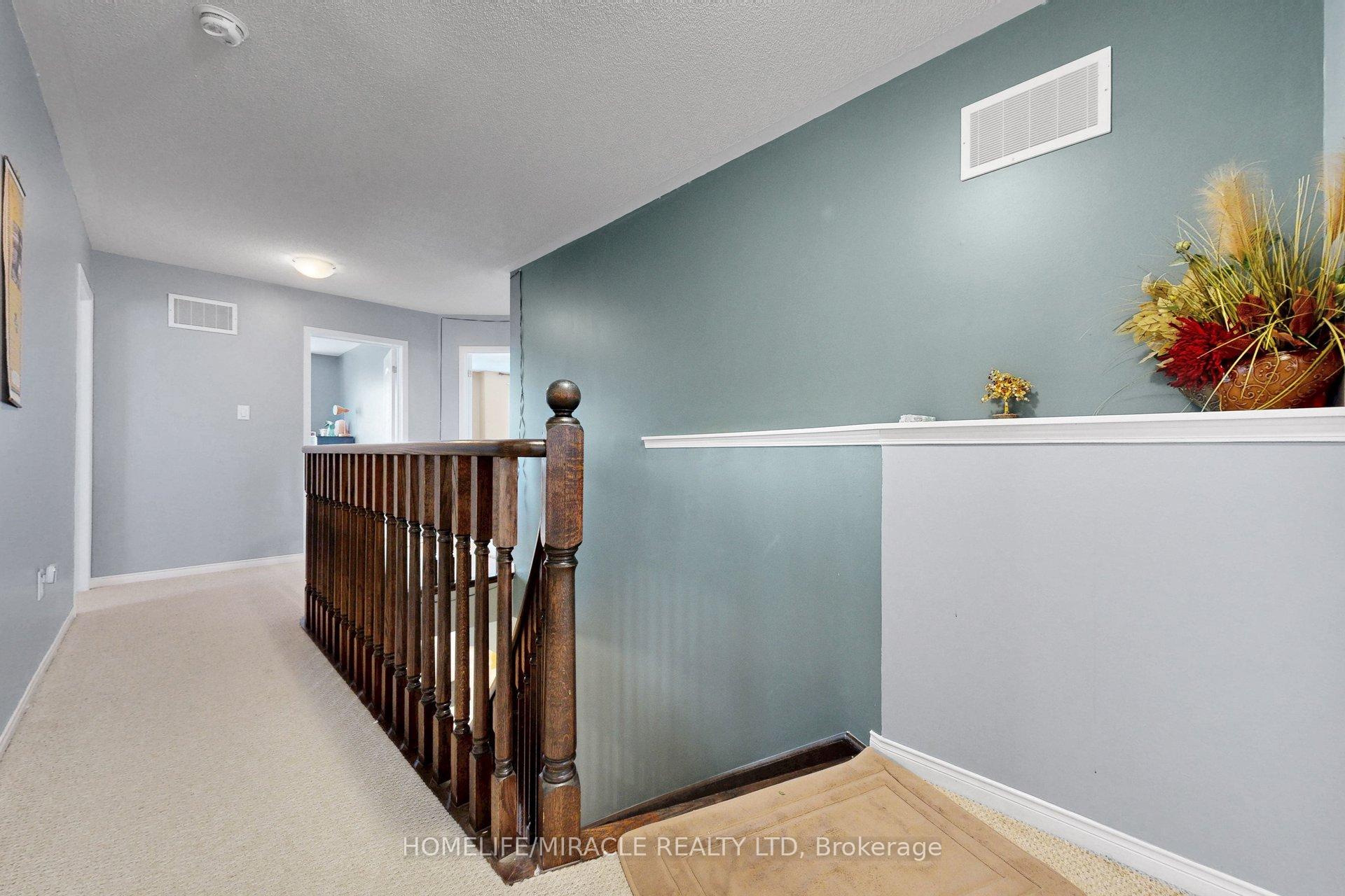 Photo 25 of 2003 Queensbury Drive, Oshawa, Taunton — HOMEH