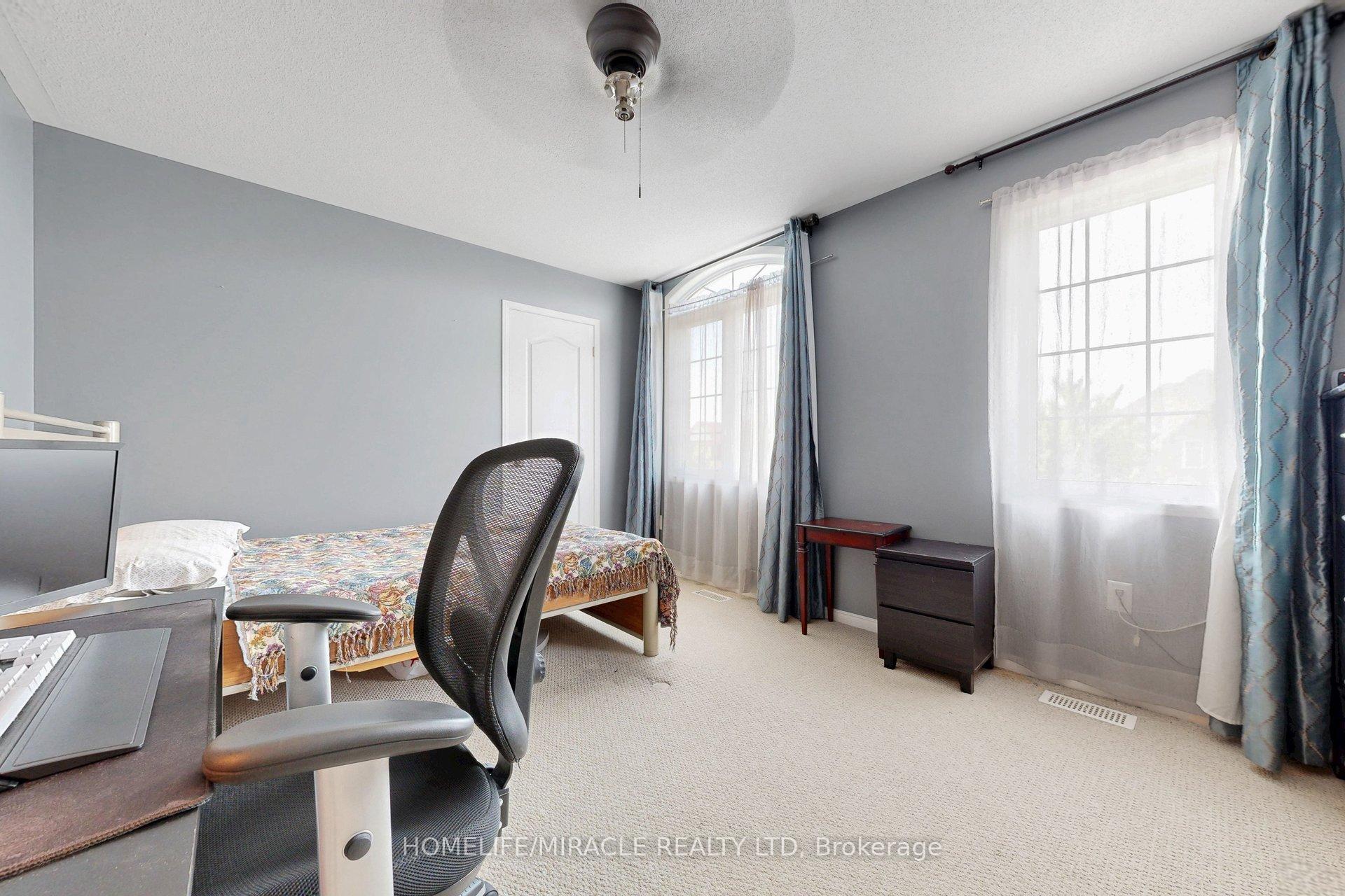 Photo 31 of 2003 Queensbury Drive, Oshawa, Taunton — HOMEH