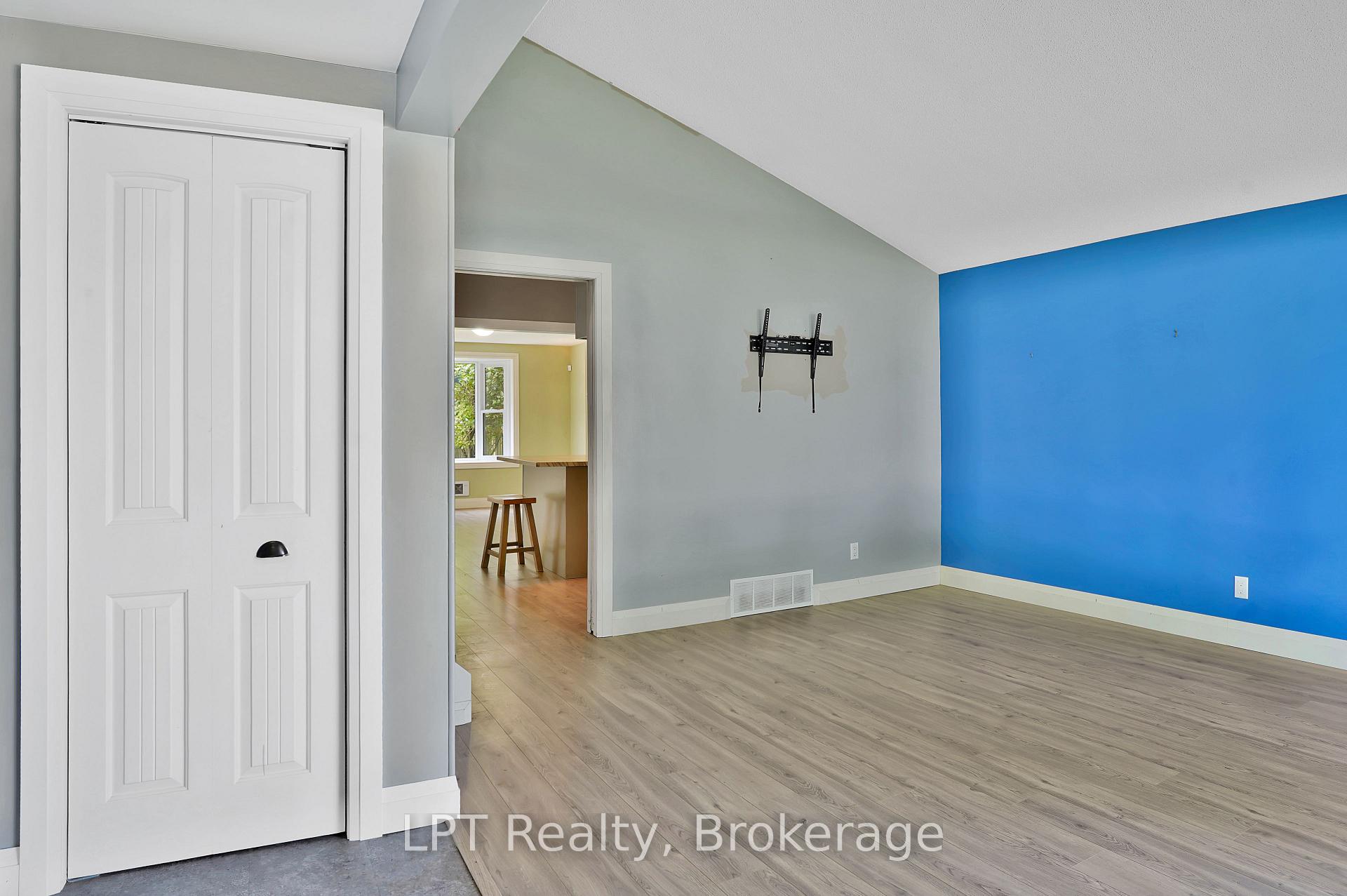 Photo 7 of 354 Goderich Street, Saugeen Shores — HOMEH