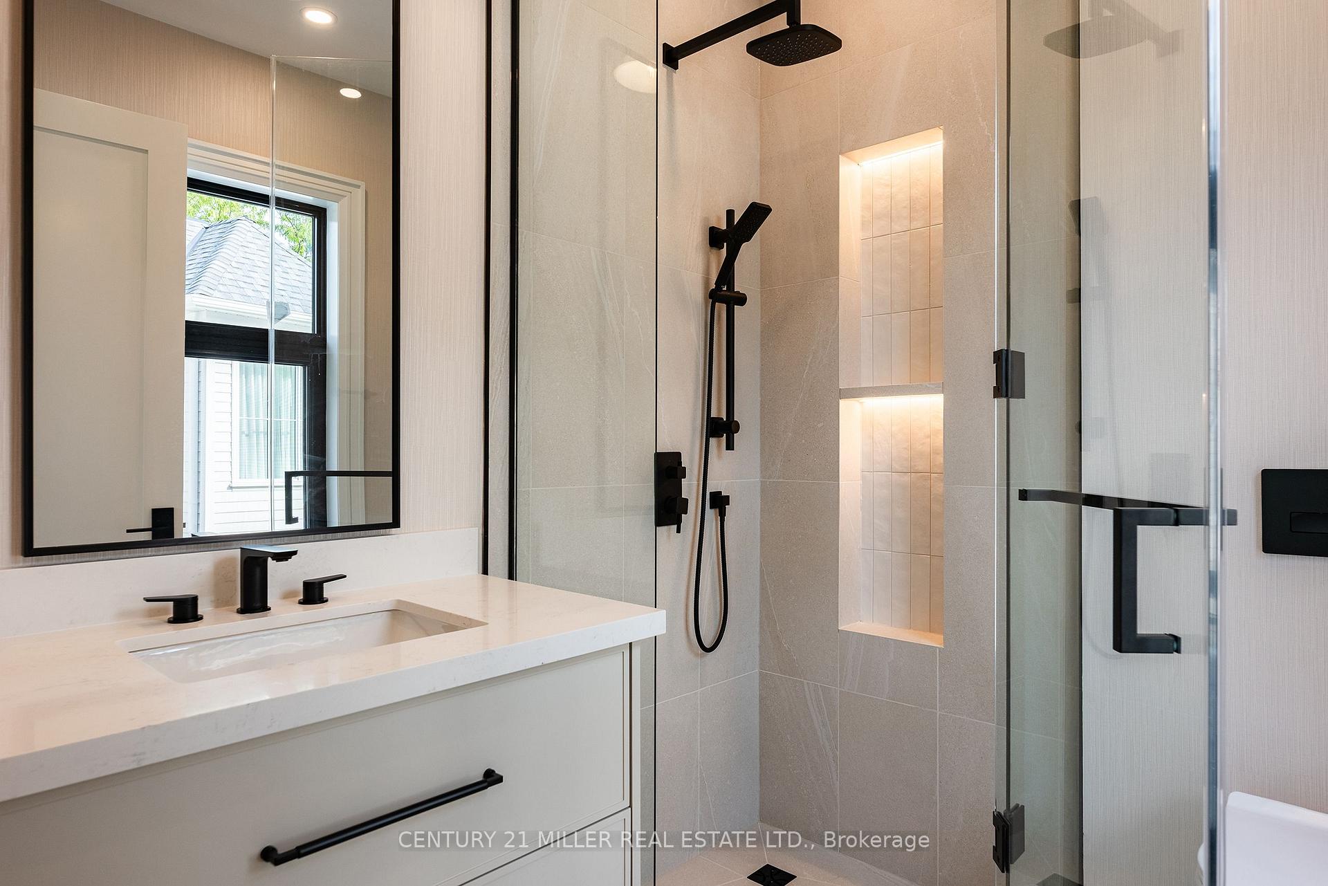Photo 25 of 61 Highland Road, Oakville, Central — HOMEH