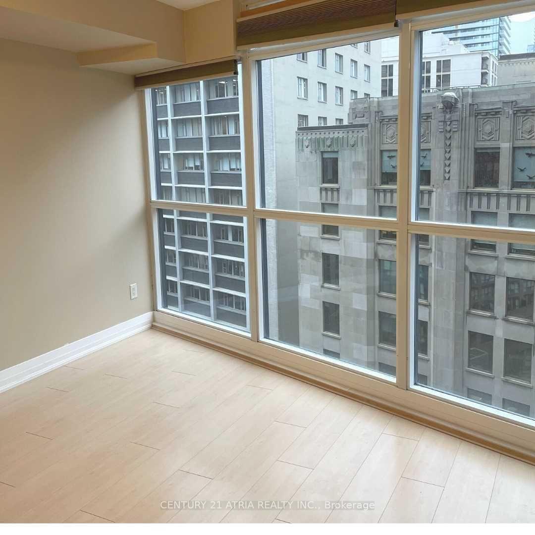 Photo 4 of Unit 1304, 21 Carlton Street, Toronto, Church-Yonge Corridor — HOMEH