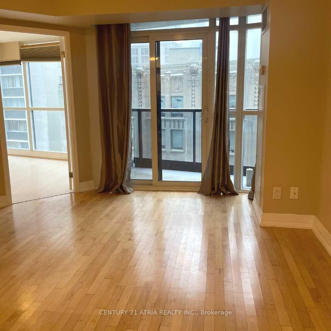 Photo 12 of Unit 1304, 21 Carlton Street, Toronto, Church-Yonge Corridor — HOMEH
