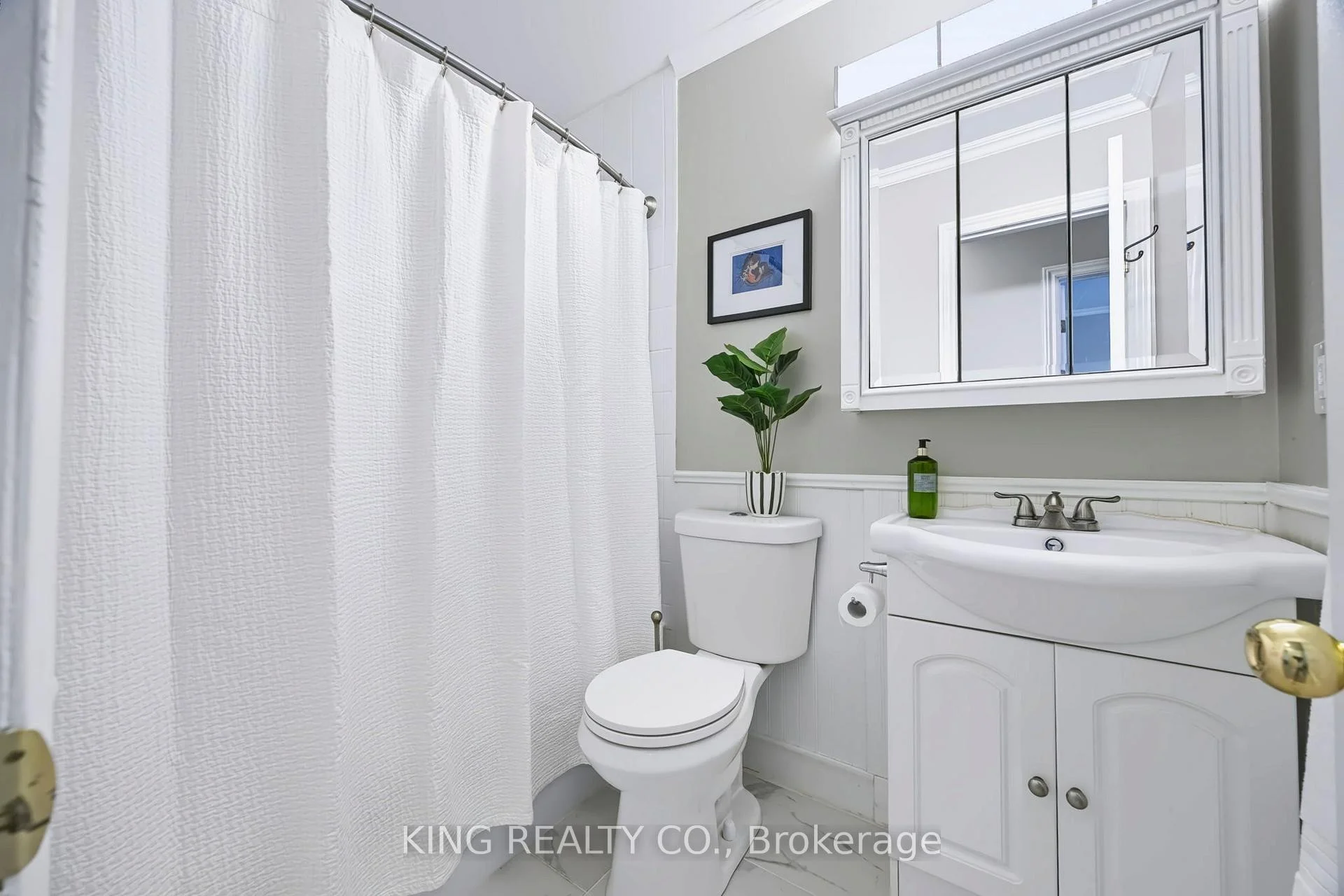Photo 46 of Unit 1, 2140 Upper Middle Road, Burlington, Brant Hills — HOMEH