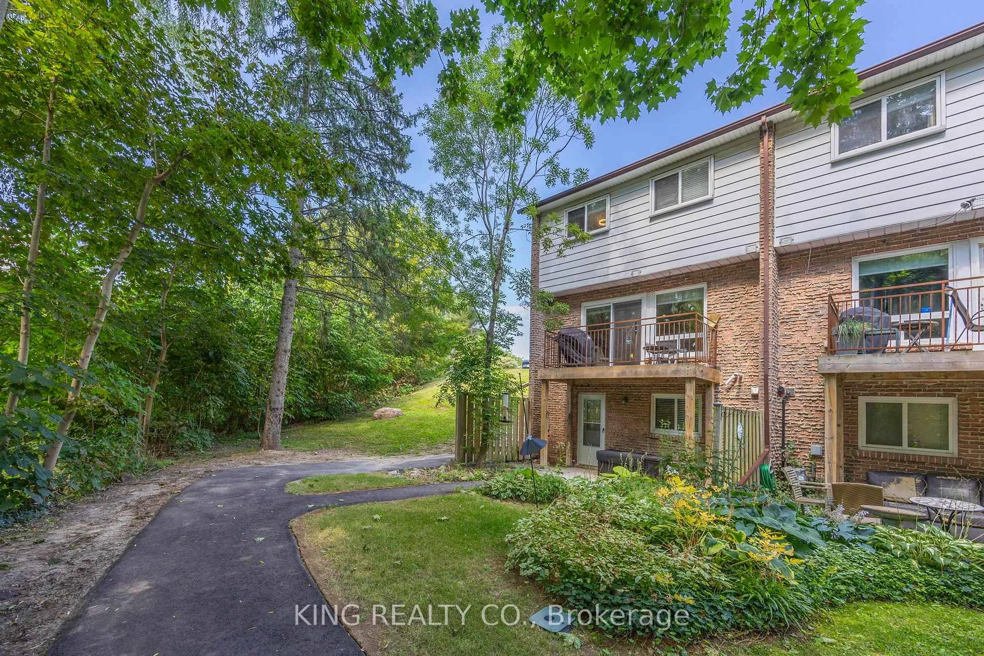 Photo 69 of Unit 1, 2140 Upper Middle Road, Burlington, Brant Hills — HOMEH
