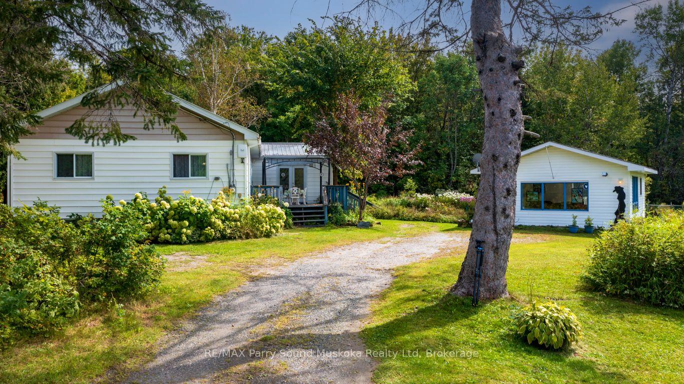 Photo 4 of 5 James Street, Seguin — HOMEH