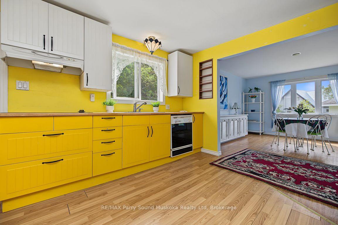 Photo 12 of 5 James Street, Seguin — HOMEH