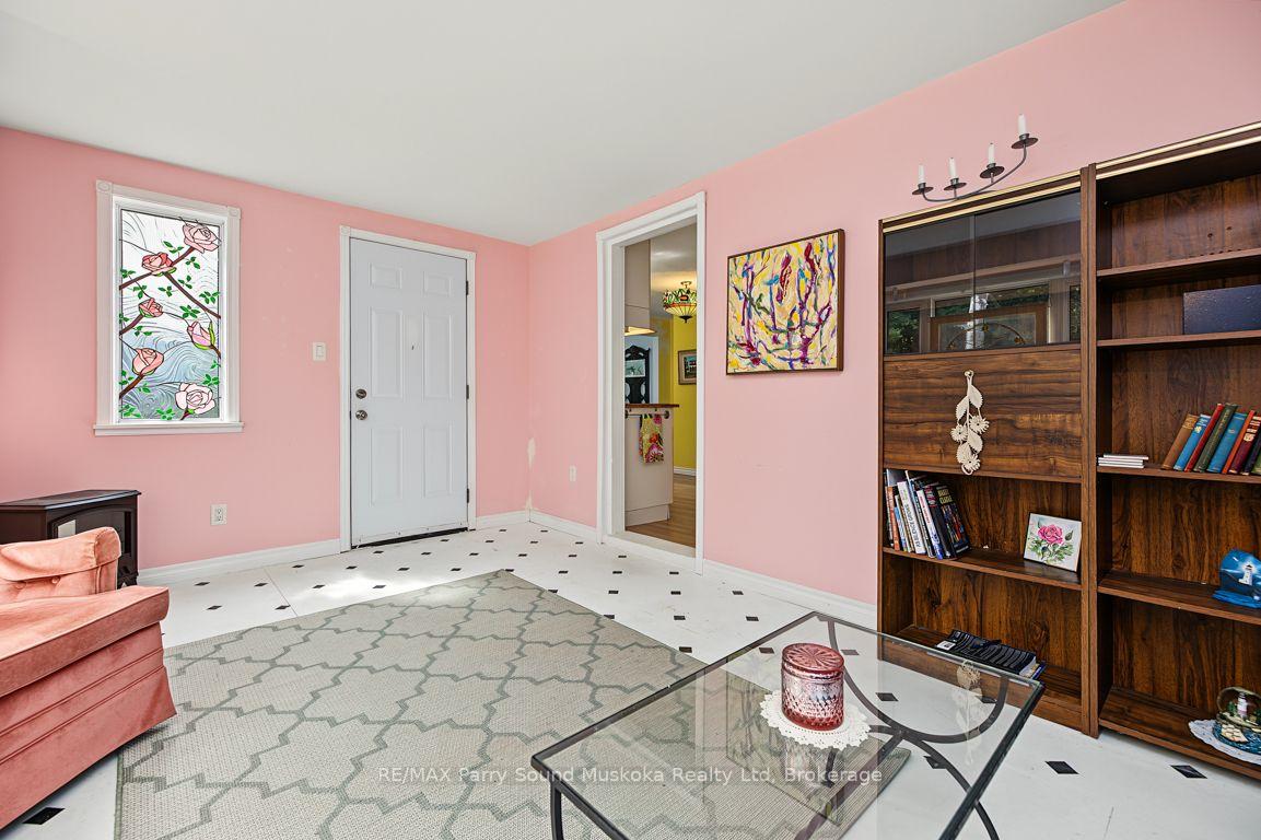 Photo 20 of 5 James Street, Seguin — HOMEH