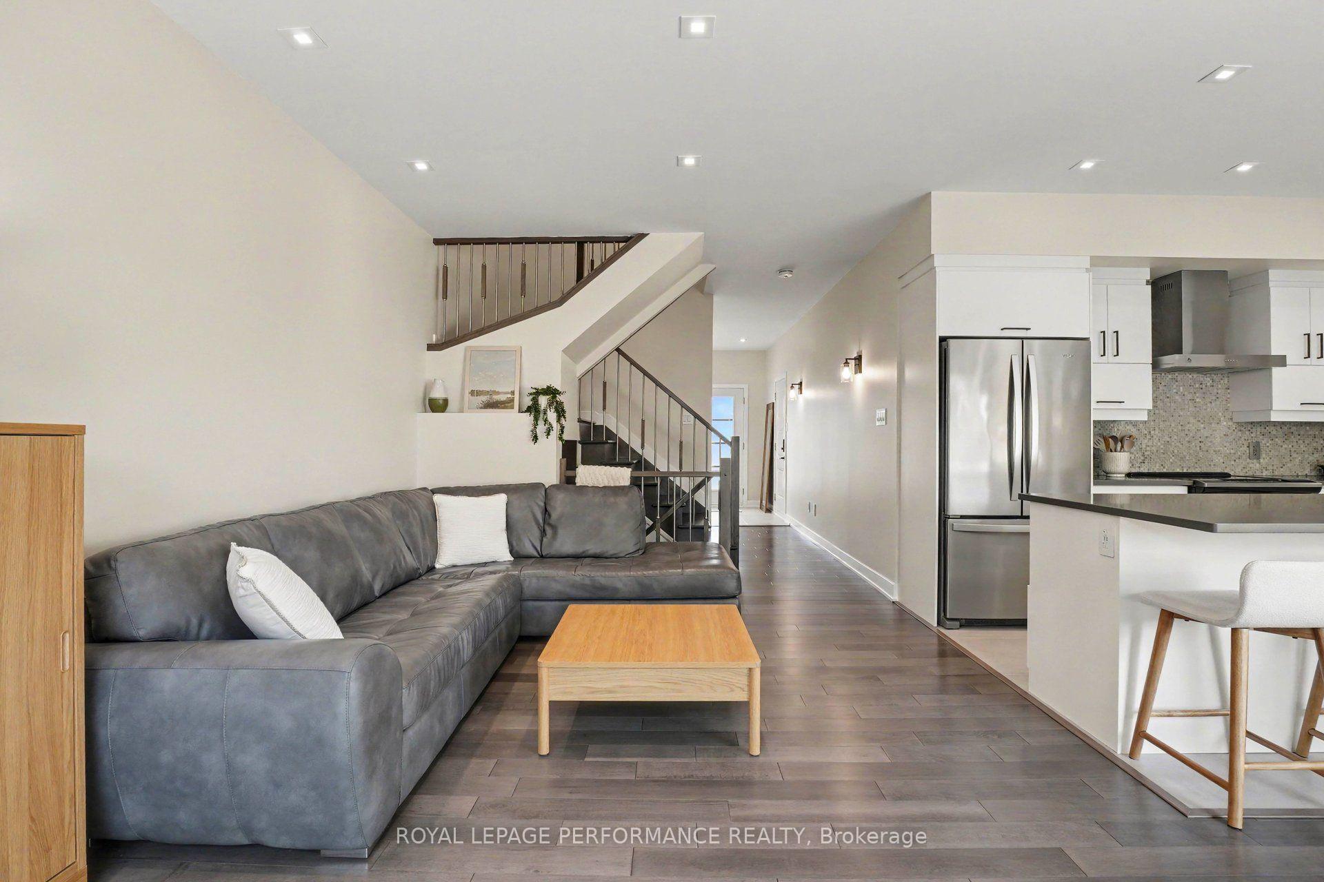 Photo 6 of 14 Aquamarine Private, Ottawa, Chateauneuf — HOMEH