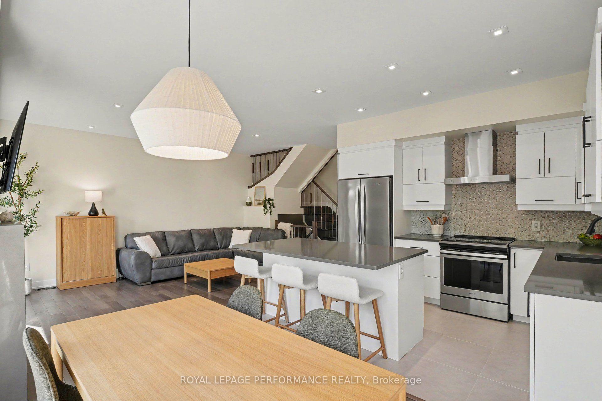 Photo 7 of 14 Aquamarine Private, Ottawa, Chateauneuf — HOMEH