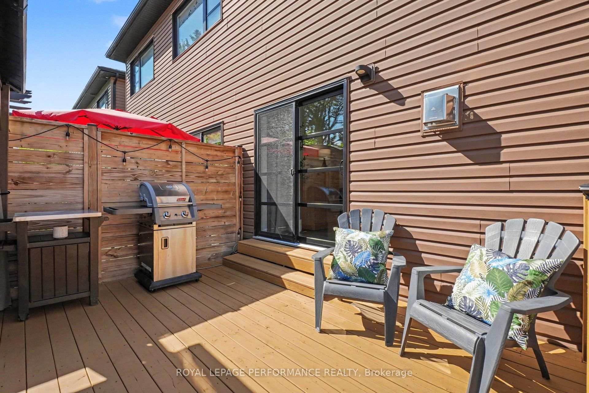 Photo 34 of 14 Aquamarine Private, Ottawa, Chateauneuf — HOMEH
