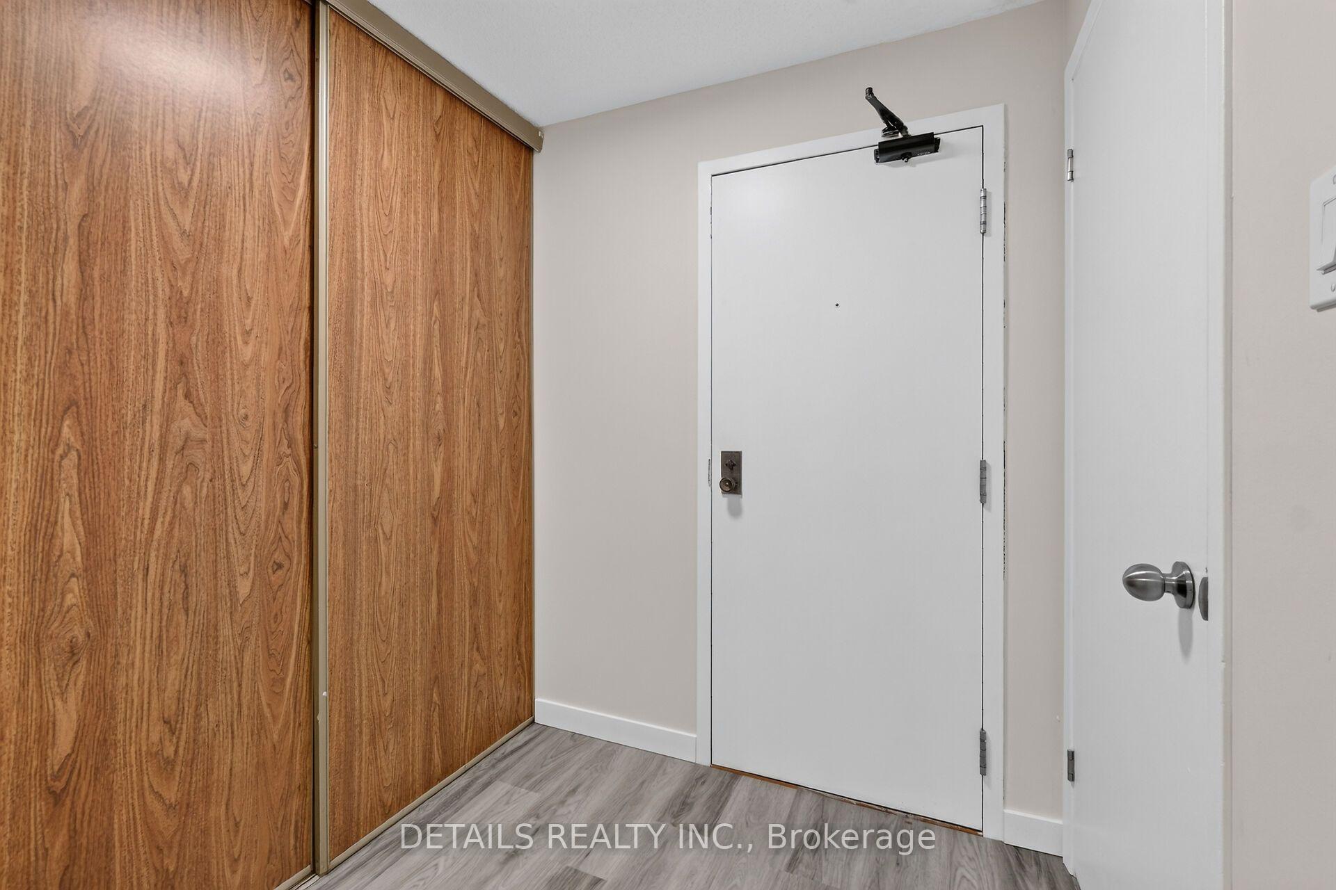 Photo 8 of Unit 303, 6532 Bilberry Drive, Ottawa, Orleans Wood — HOMEH