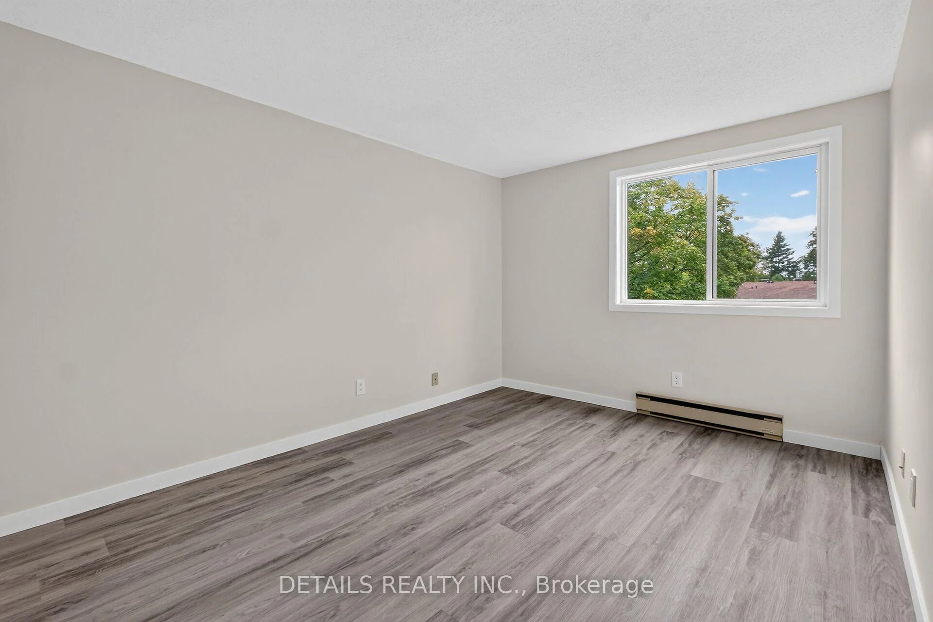 Photo 36 of Unit 303, 6532 Bilberry Drive, Ottawa, Orleans Wood — HOMEH