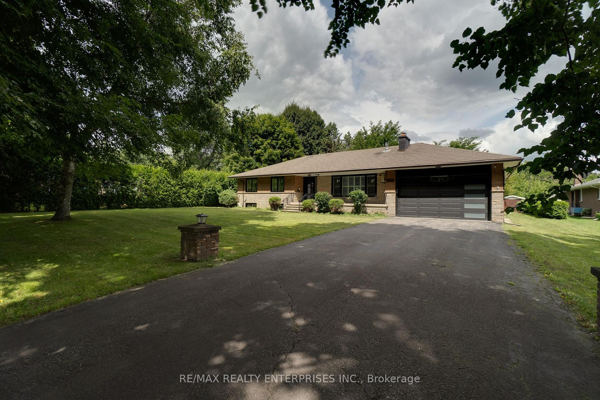 Photo 5 of 2037 Lynchmere Avenue, Mississauga, Cooksville — HOMEH