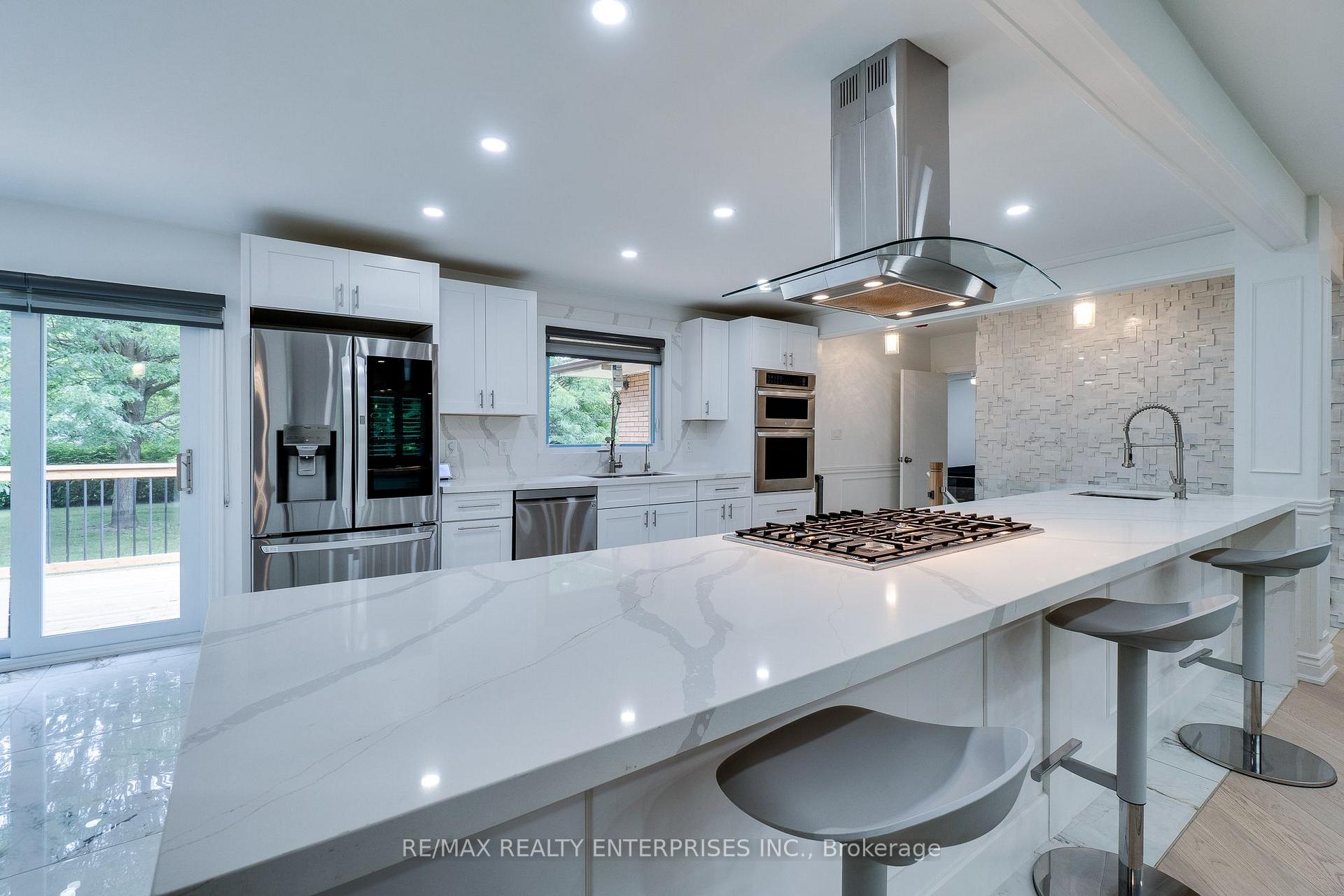 Photo 12 of 2037 Lynchmere Avenue, Mississauga, Cooksville — HOMEH
