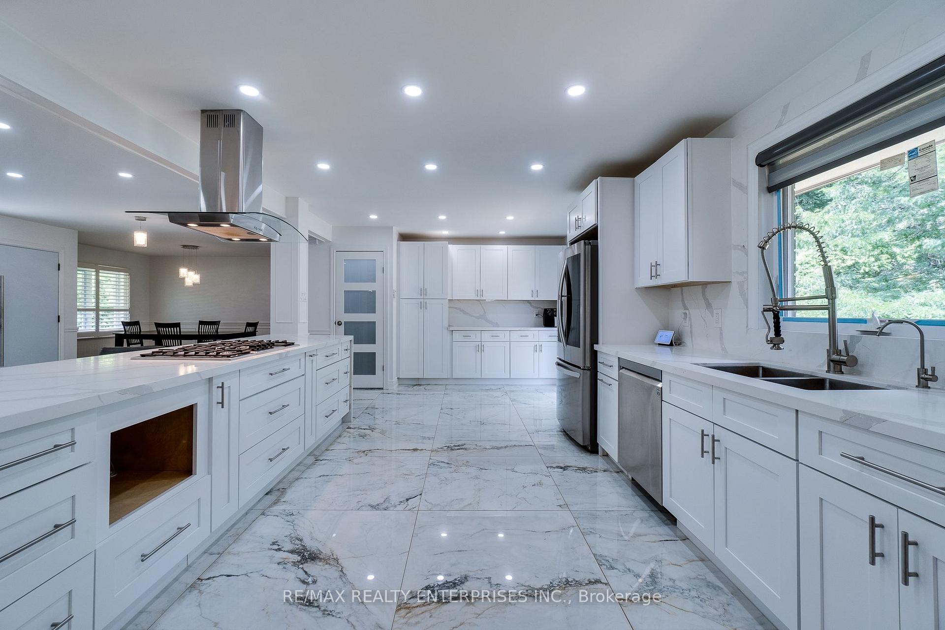 Photo 17 of 2037 Lynchmere Avenue, Mississauga, Cooksville — HOMEH