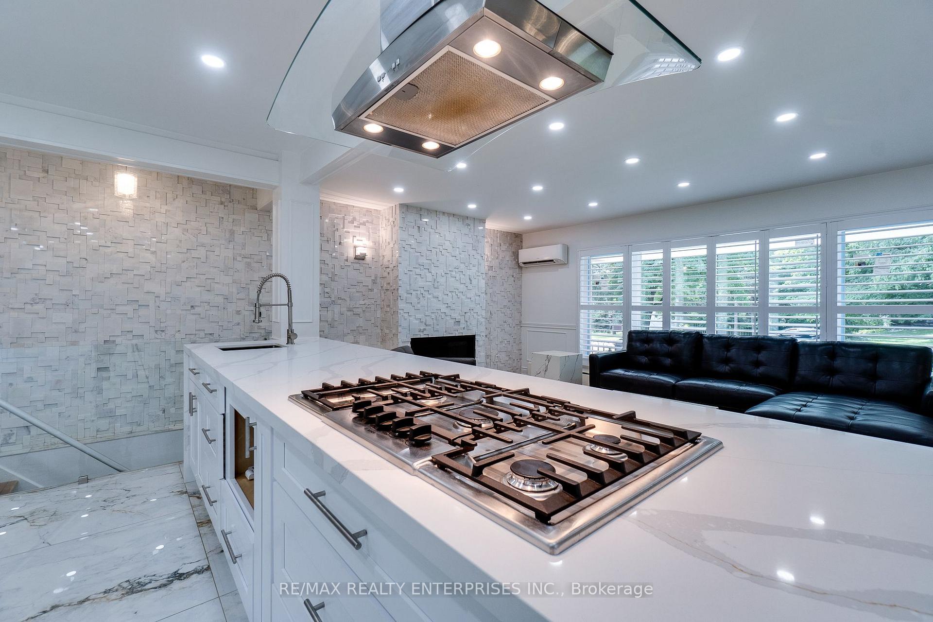 Photo 18 of 2037 Lynchmere Avenue, Mississauga, Cooksville — HOMEH