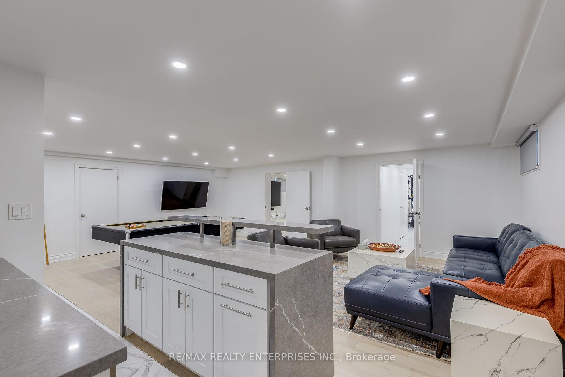 Photo 37 of 2037 Lynchmere Avenue, Mississauga, Cooksville — HOMEH