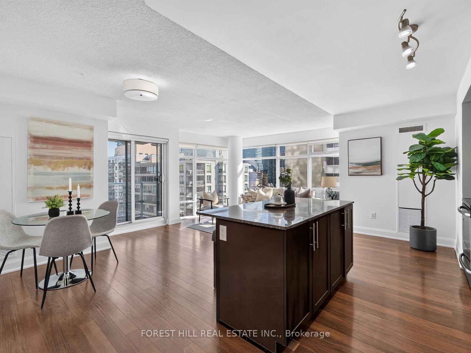 Photo 2 of Unit 1611, 2191 Yonge Street, Toronto, Mount Pleasant West — HOMEH