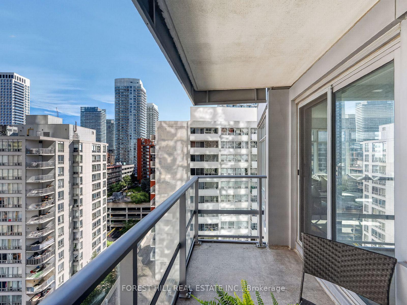 Photo 16 of Unit 1611, 2191 Yonge Street, Toronto, Mount Pleasant West — HOMEH