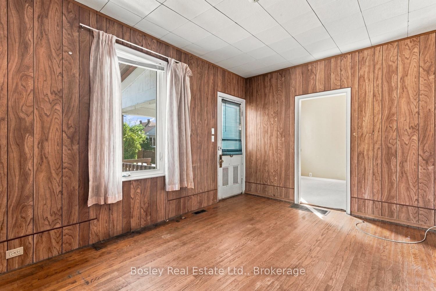 Photo 7 of 361 Bond Street, Cobourg — HOMEH