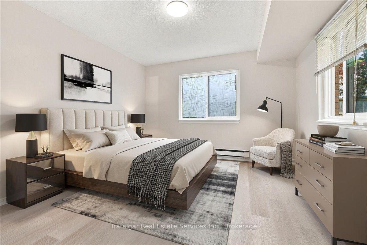 Photo 13 of Unit 314, 1500 Pilgrims Way, Oakville, Glen Abbey — HOMEH