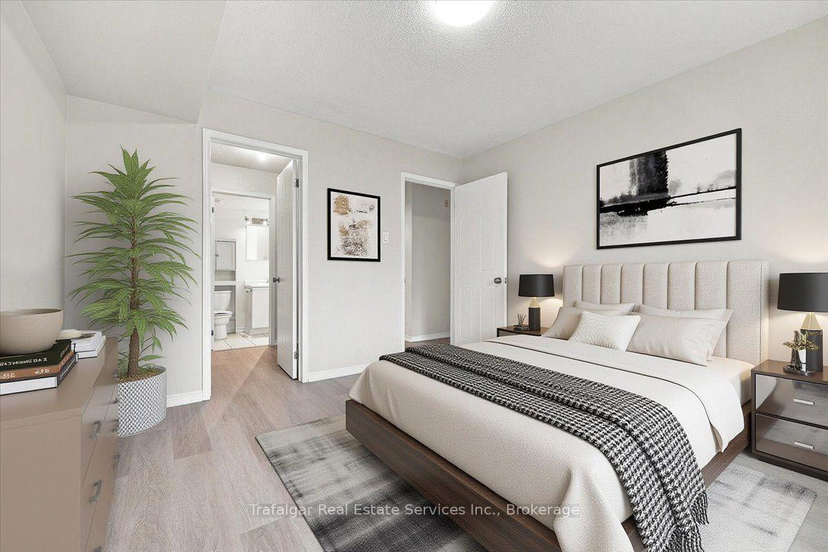 Photo 14 of Unit 314, 1500 Pilgrims Way, Oakville, Glen Abbey — HOMEH