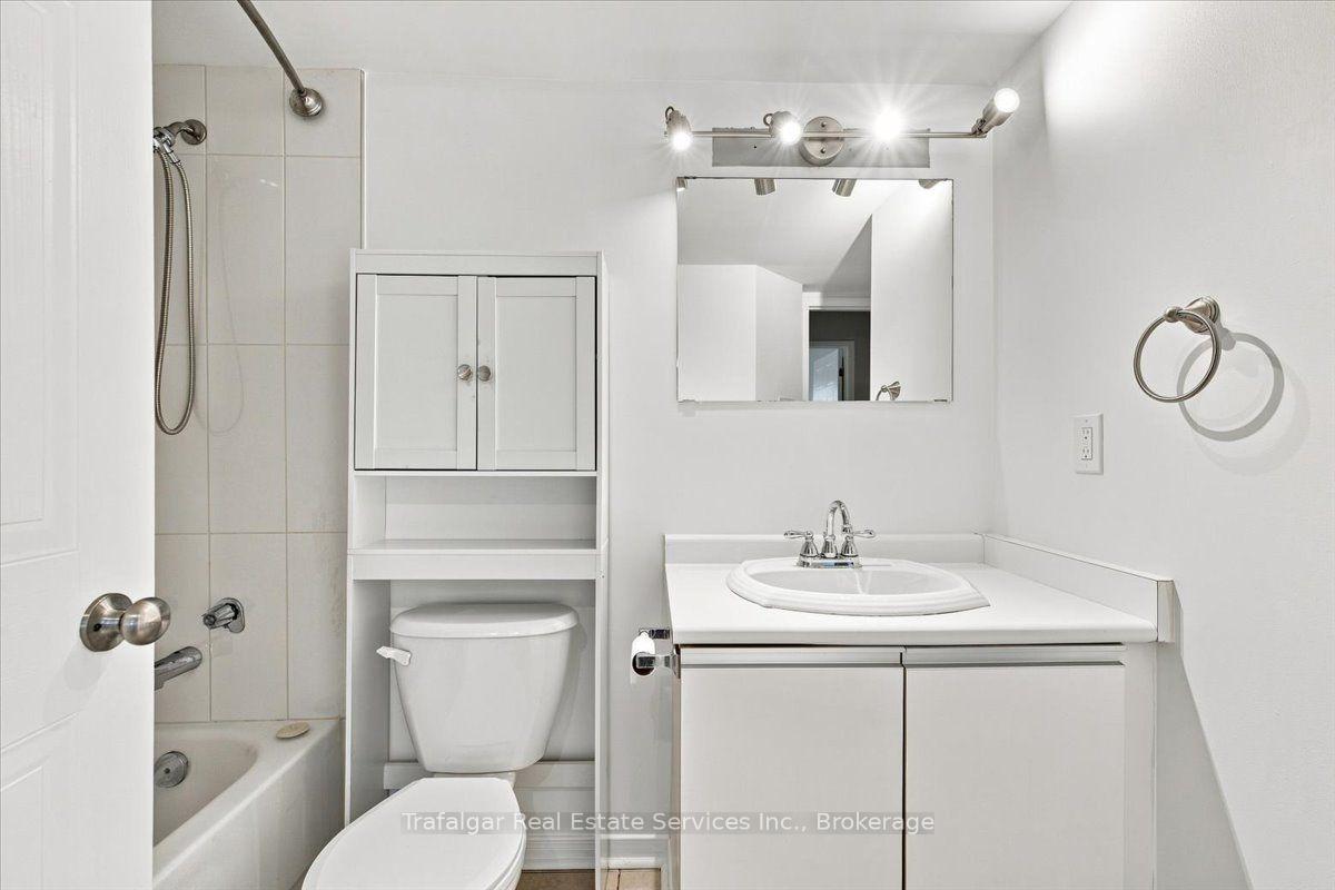 Photo 16 of Unit 314, 1500 Pilgrims Way, Oakville, Glen Abbey — HOMEH