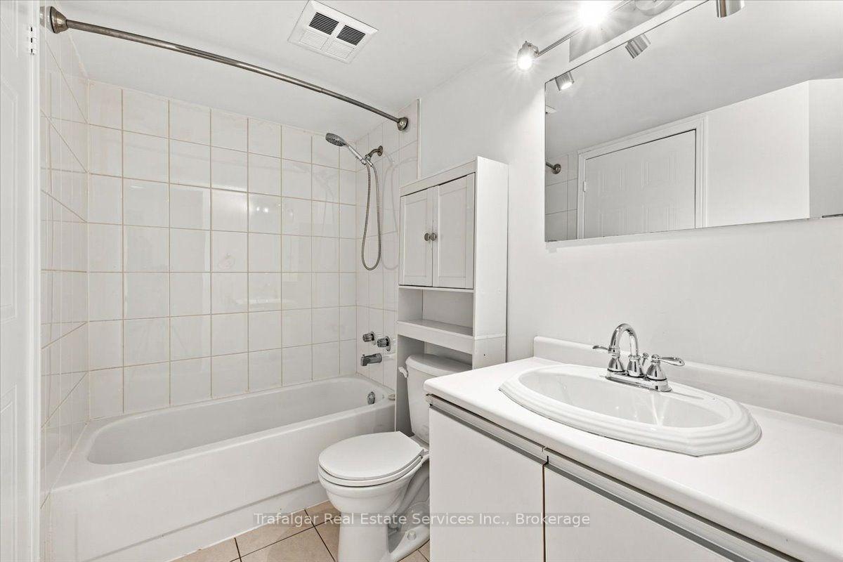 Photo 18 of Unit 314, 1500 Pilgrims Way, Oakville, Glen Abbey — HOMEH
