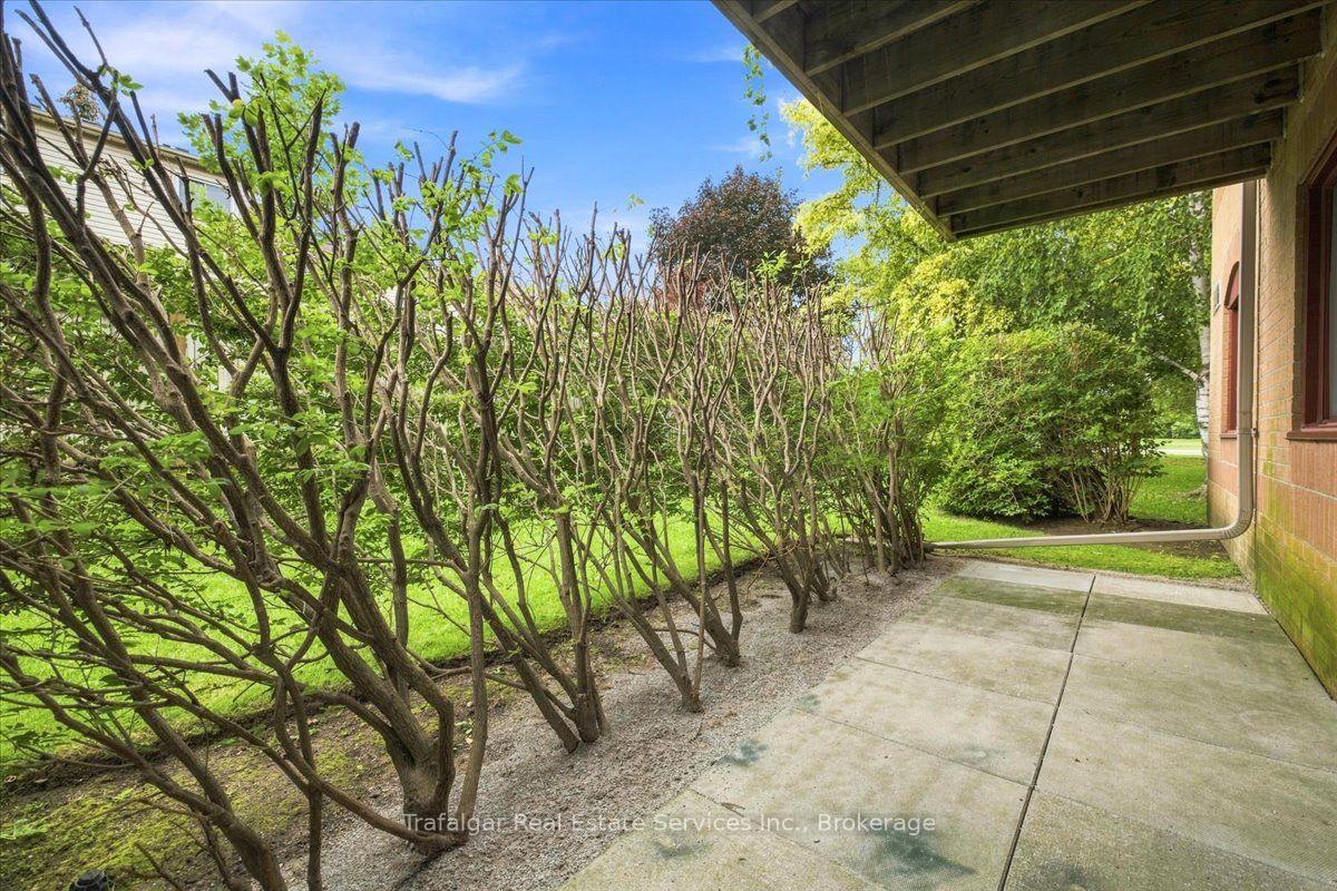Photo 23 of Unit 314, 1500 Pilgrims Way, Oakville, Glen Abbey — HOMEH