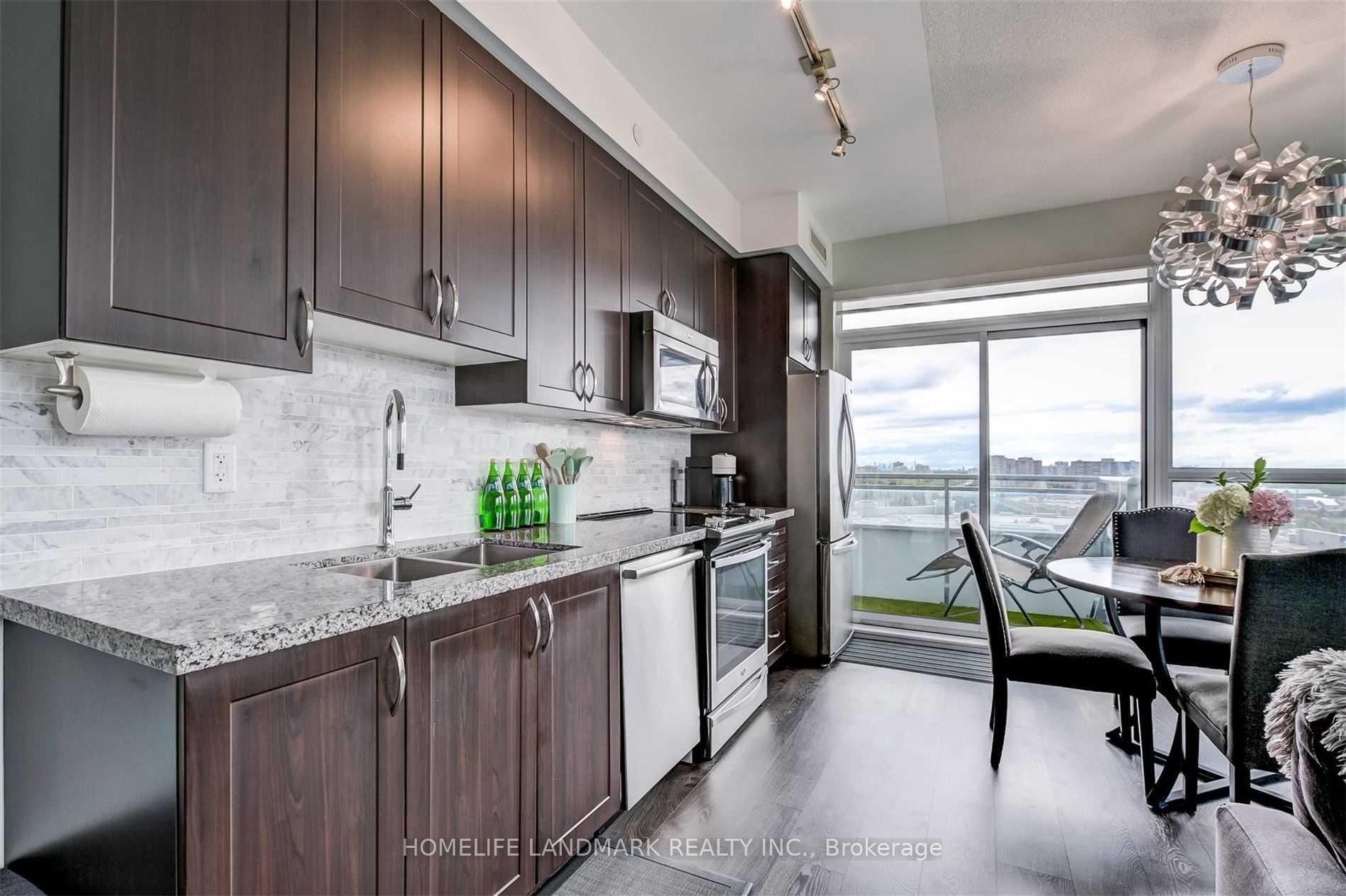 Photo 3 of Unit 907, 7890 Bathurst Street, Vaughan, Beverley Glen — HOMEH