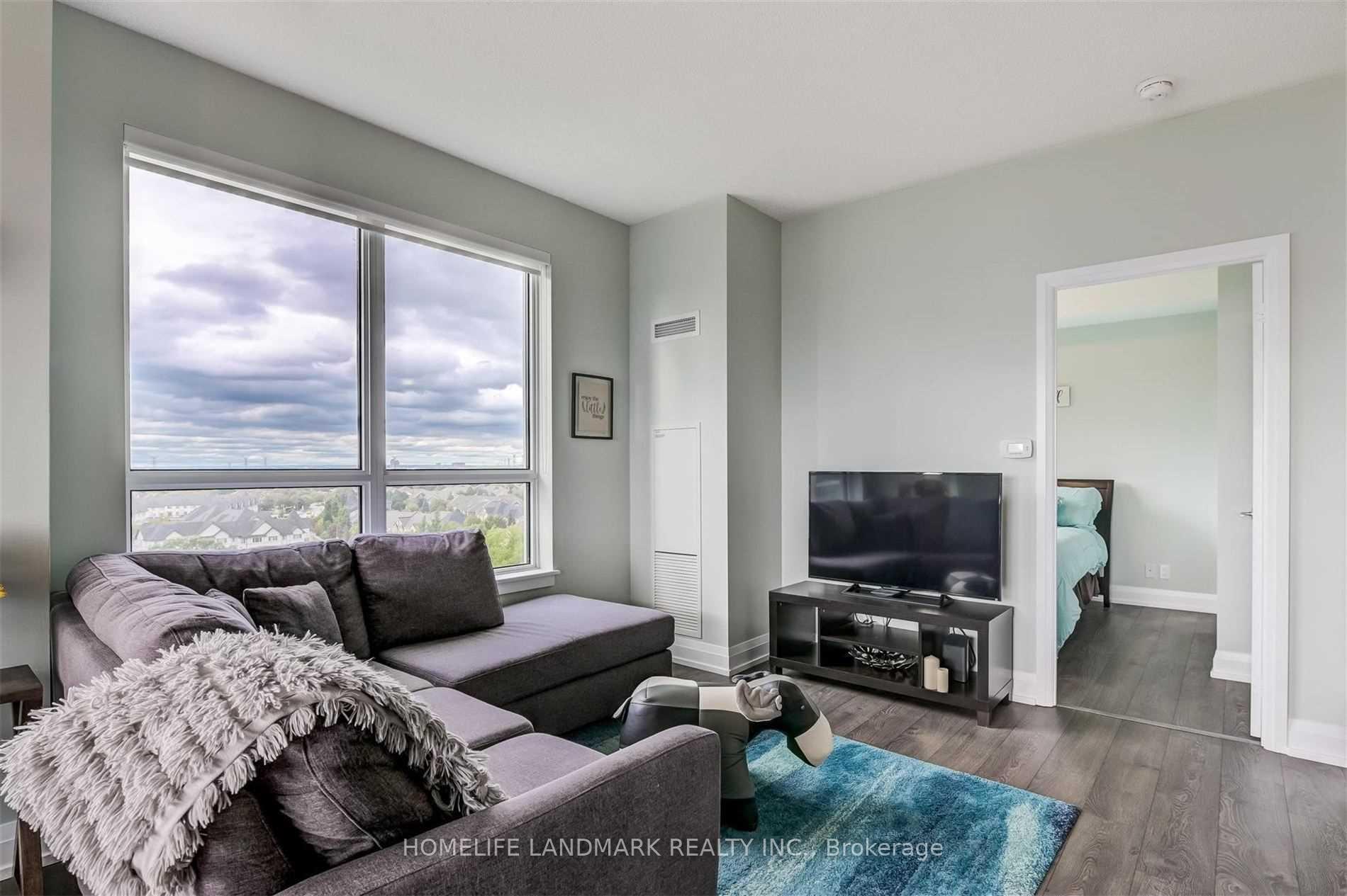 Photo 6 of Unit 907, 7890 Bathurst Street, Vaughan, Beverley Glen — HOMEH